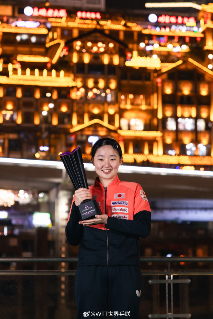 【#重庆冠军赛城市宣传照#】#WTT重庆冠军赛城市宣传照# 据WTT国际乒联：W