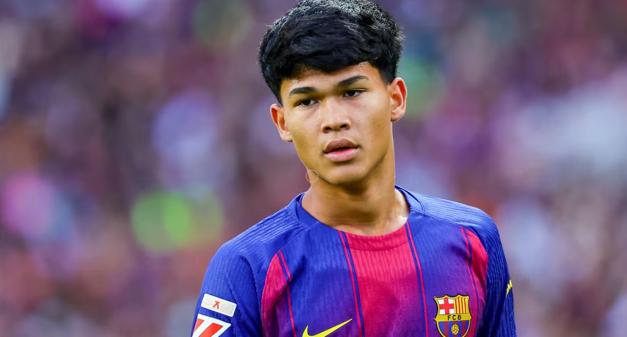 【罗马诺：巴黎接近与德罗达成口头协议，希望激活其600万解约金】北京时间1月17