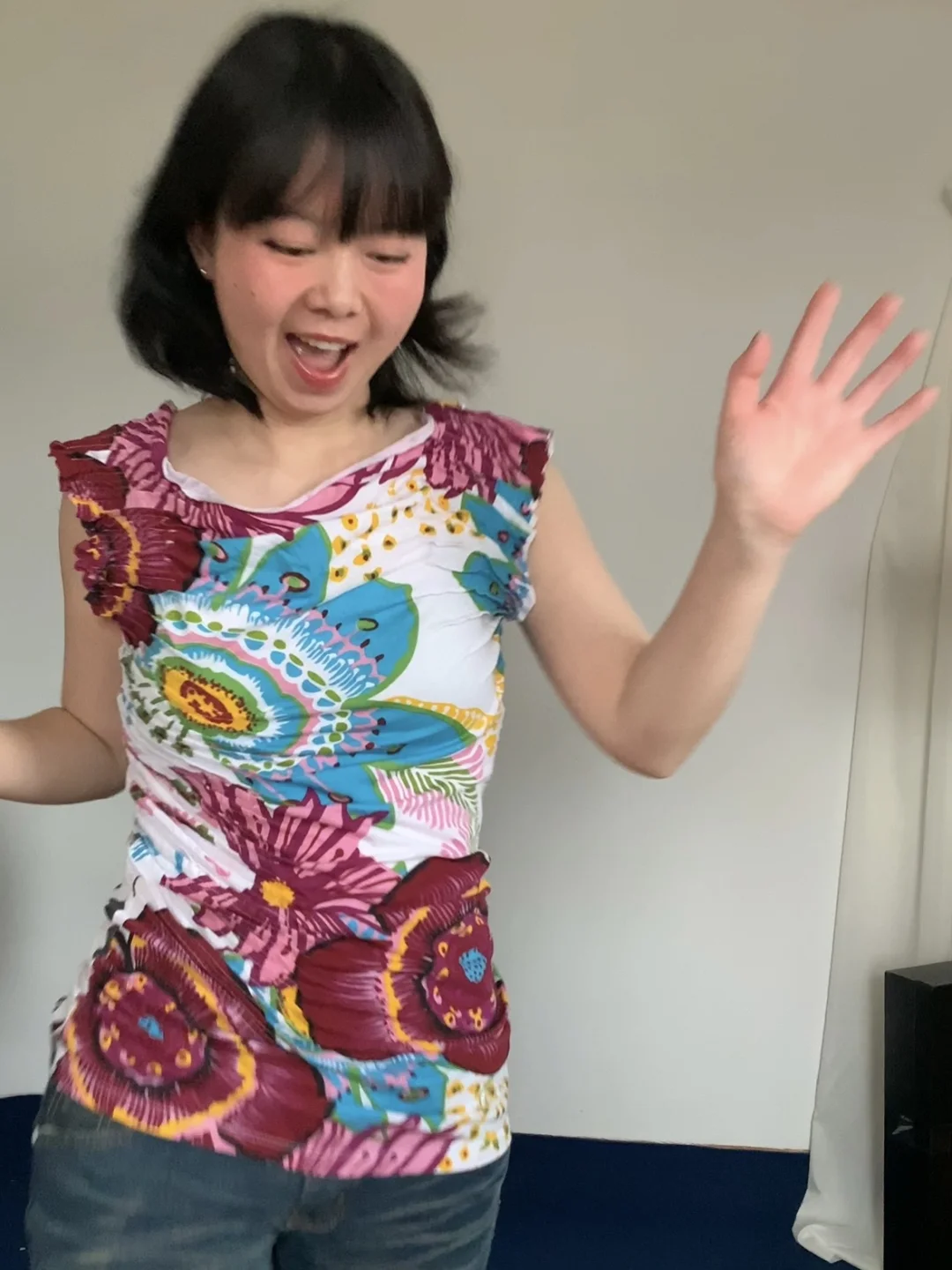 我跌跌撞撞撞向你