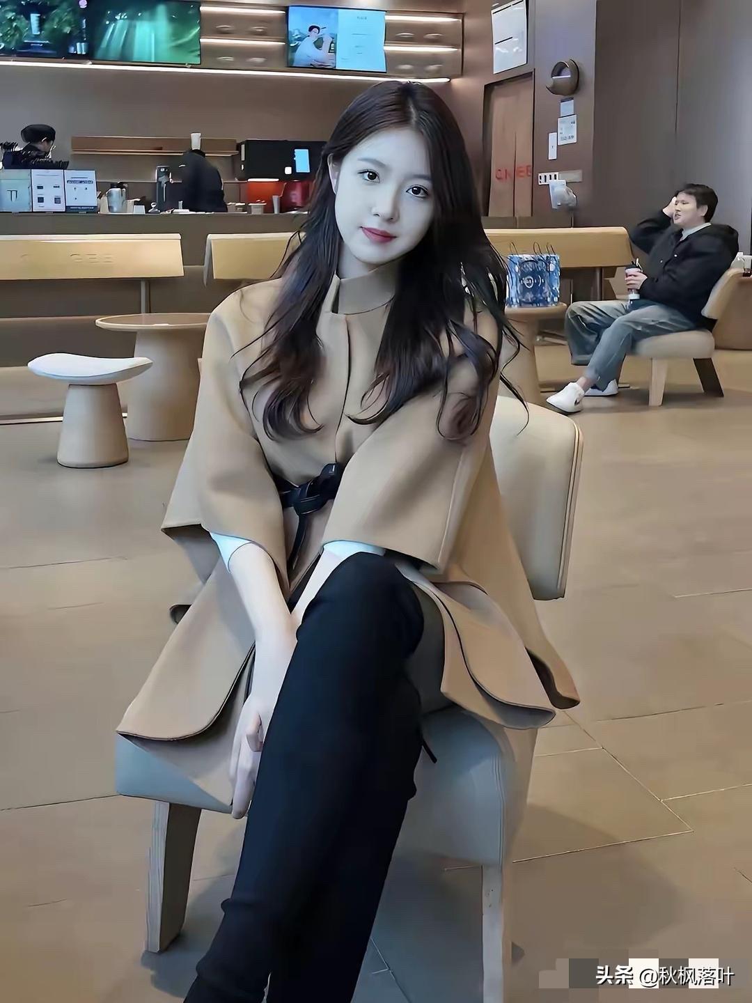 能跟她比美的估计只有高圆圆呢