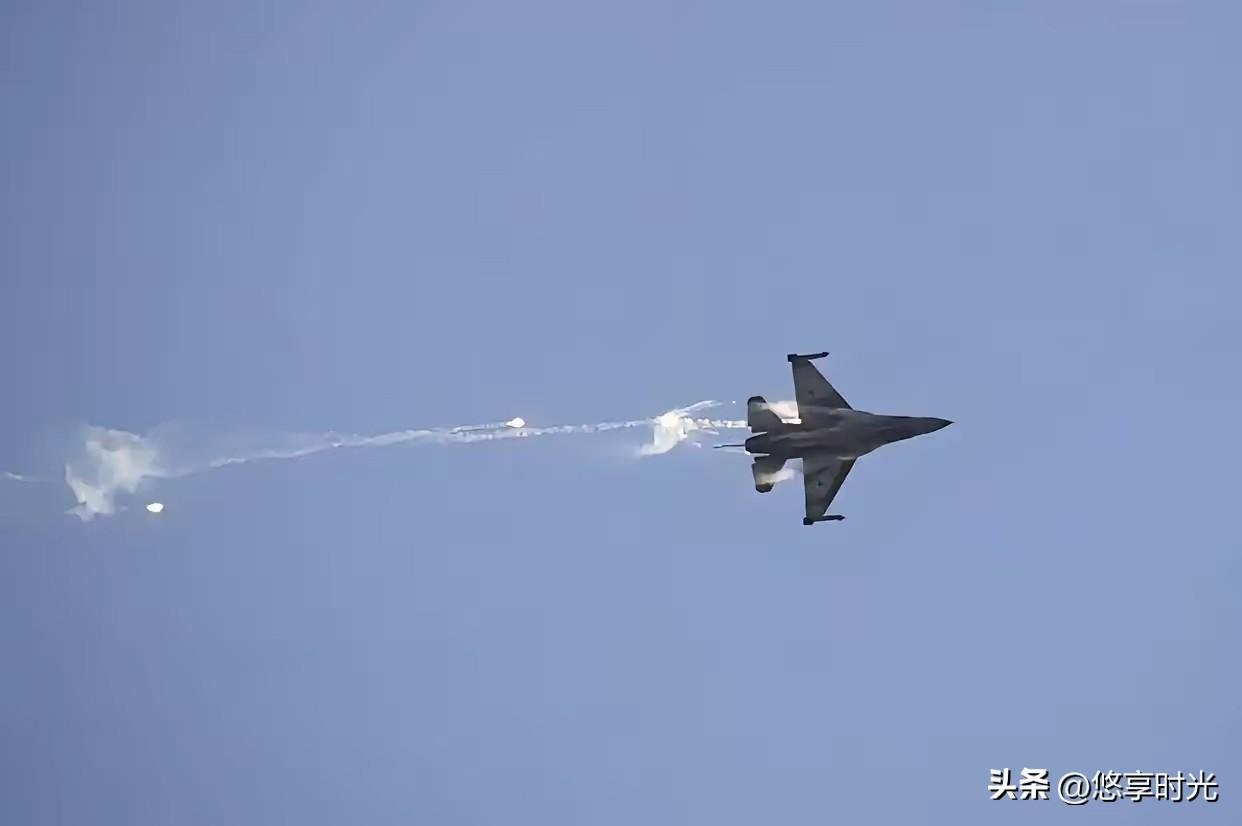 伊朗空军出动了。
当地时间3月1日，伊朗伊斯兰共和国军队发表声明称，伊朗空军对波