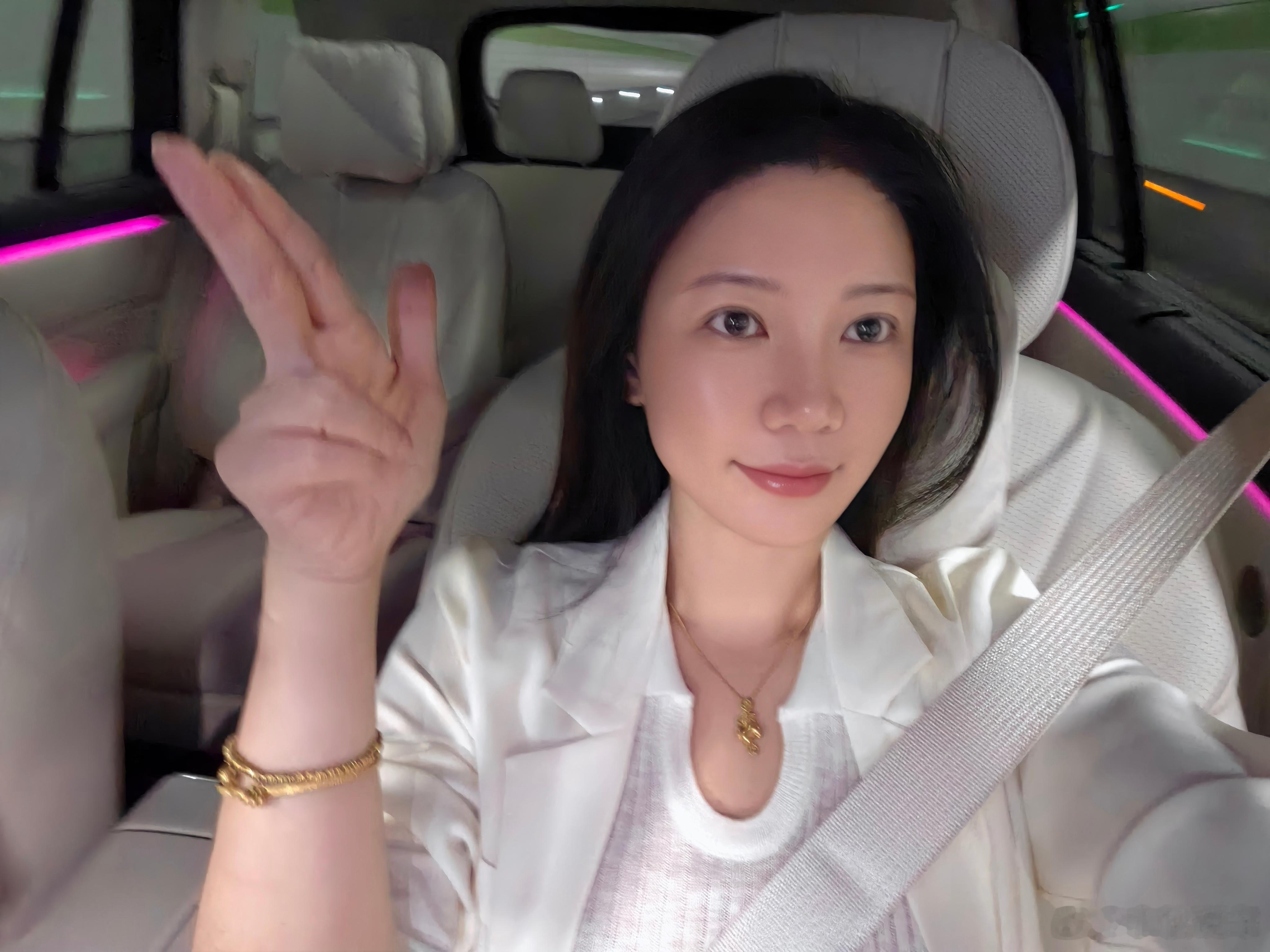 出发去机场啦宁夏-深圳-杭州-重庆这周又是空中飞人