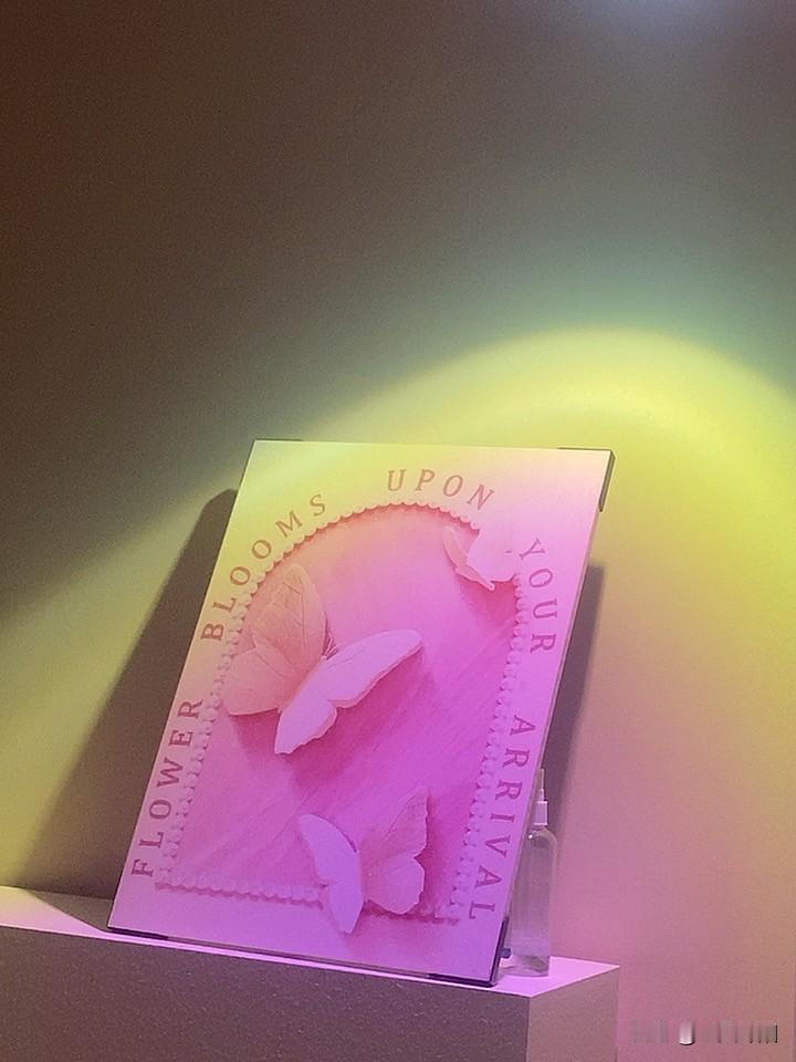 朋友和老公在一起这么多年，旁人总问她，对方到底图她什么。论长相、条件，身边比她出