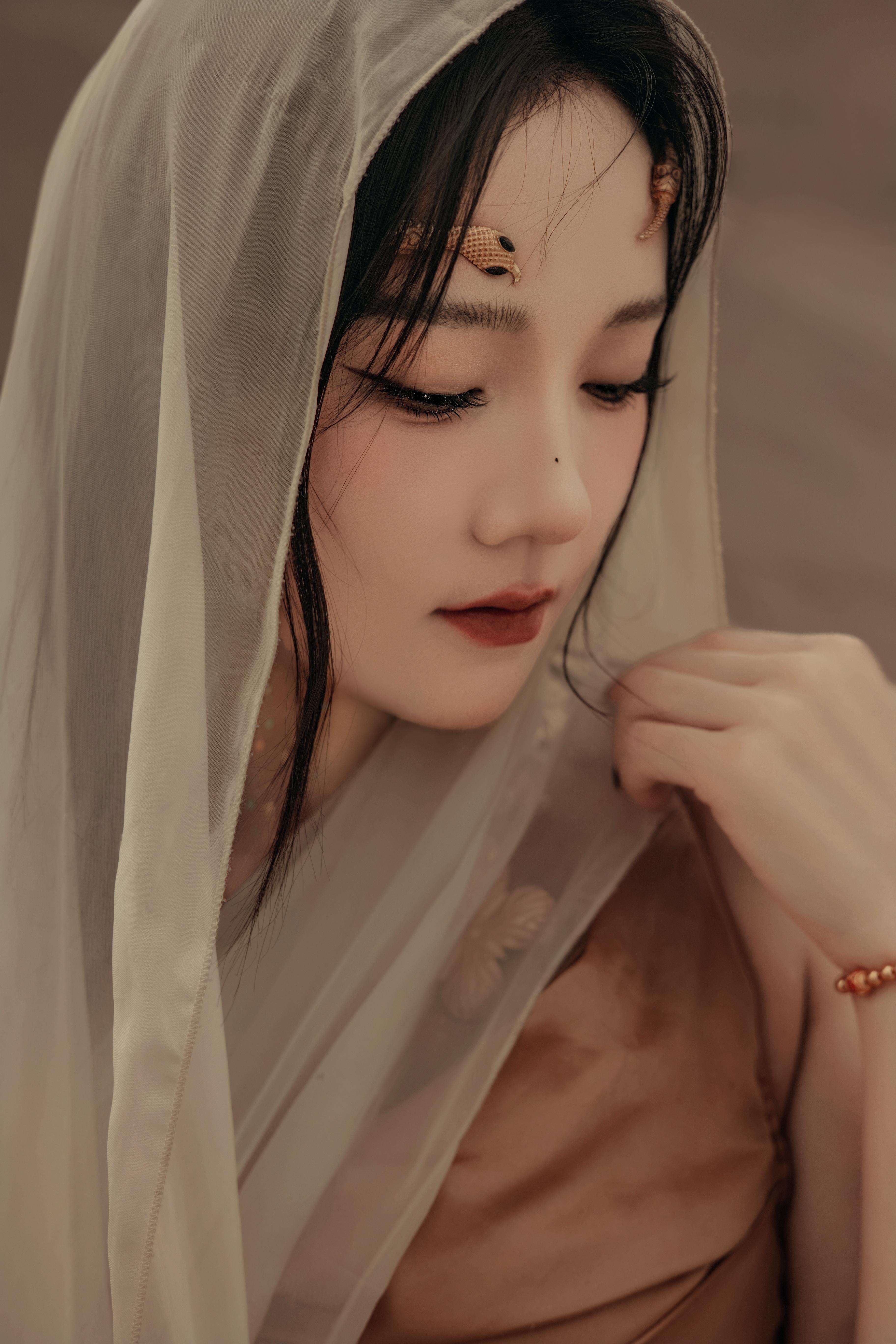 风沙雕刻的荒原，是地球最硬核的浪漫 ❗。