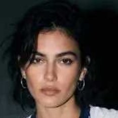 根据知名球衣装备网站Footy Headlines披露的谍照，巴黎下赛季客场球衣