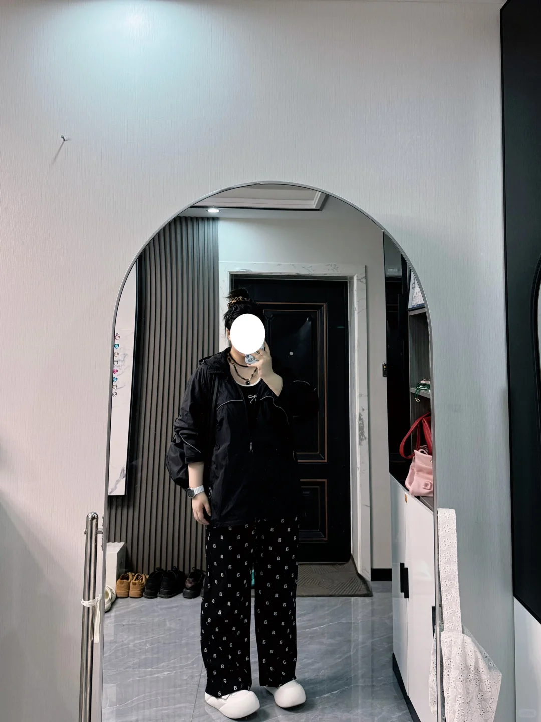 164 190斤｜经典黑是尊嘟显瘦呀～ 🦨