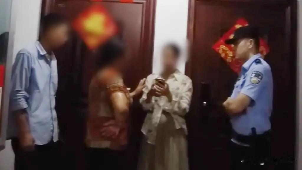 “离了大谱！”广西玉林，女子手机丢了，她连打9通电话，却被捡手机的人挂了，她告诉