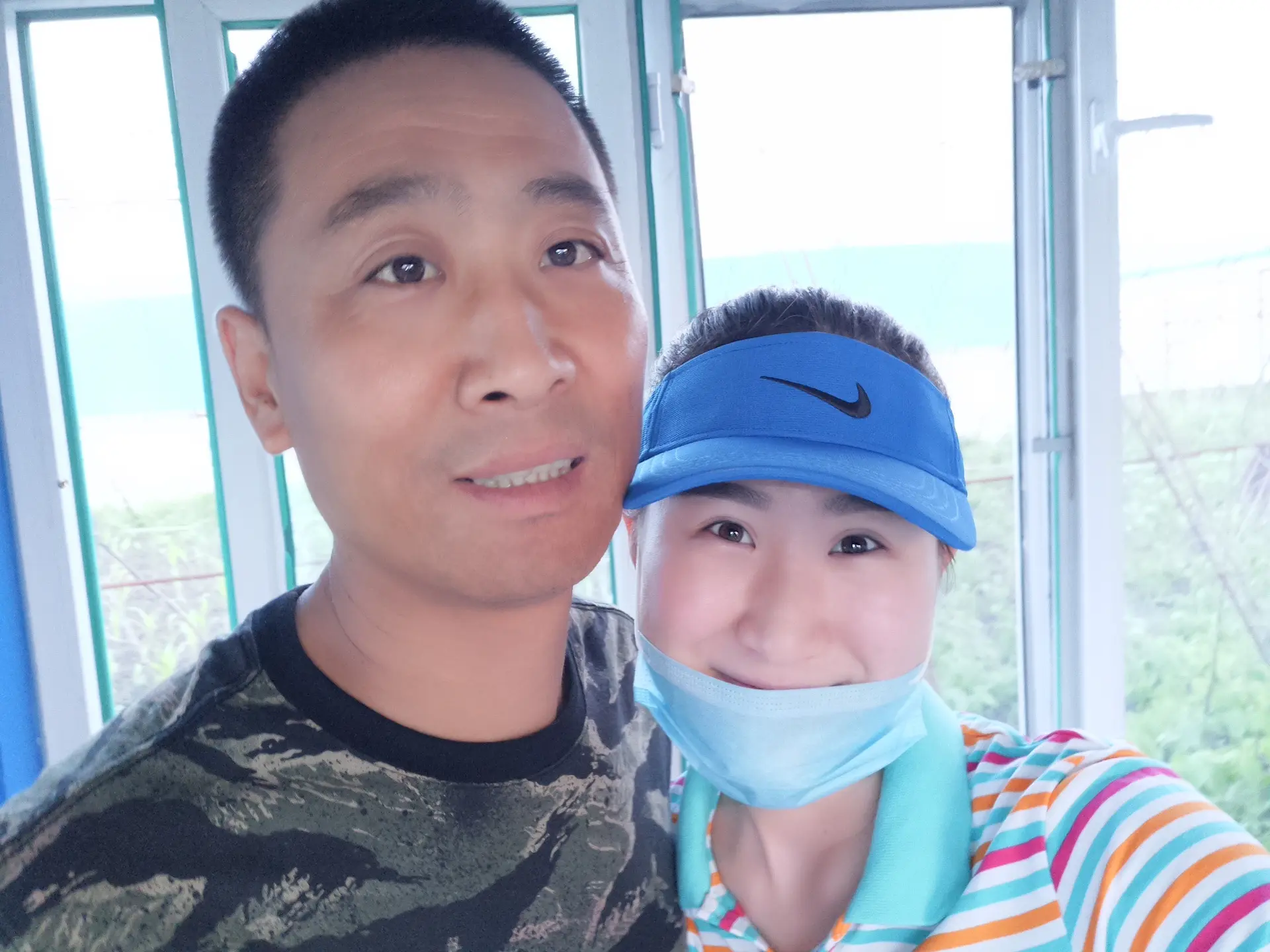 爸你去世了一年三个月零八天 我终于终于梦见你了  梦里你还是生病的 唯...