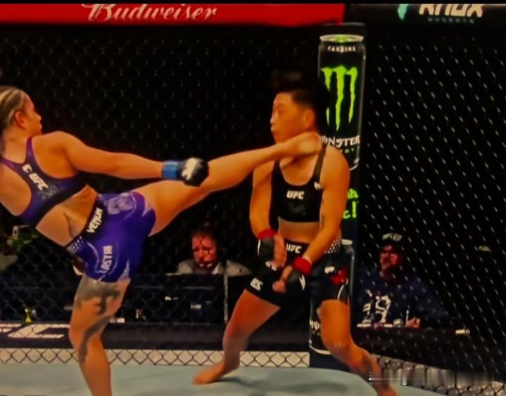 ＂熊竞楠＂们不改此顽疾，传武永远难有佳绩。

在观看ufc格斗上海战中，开场仅仅