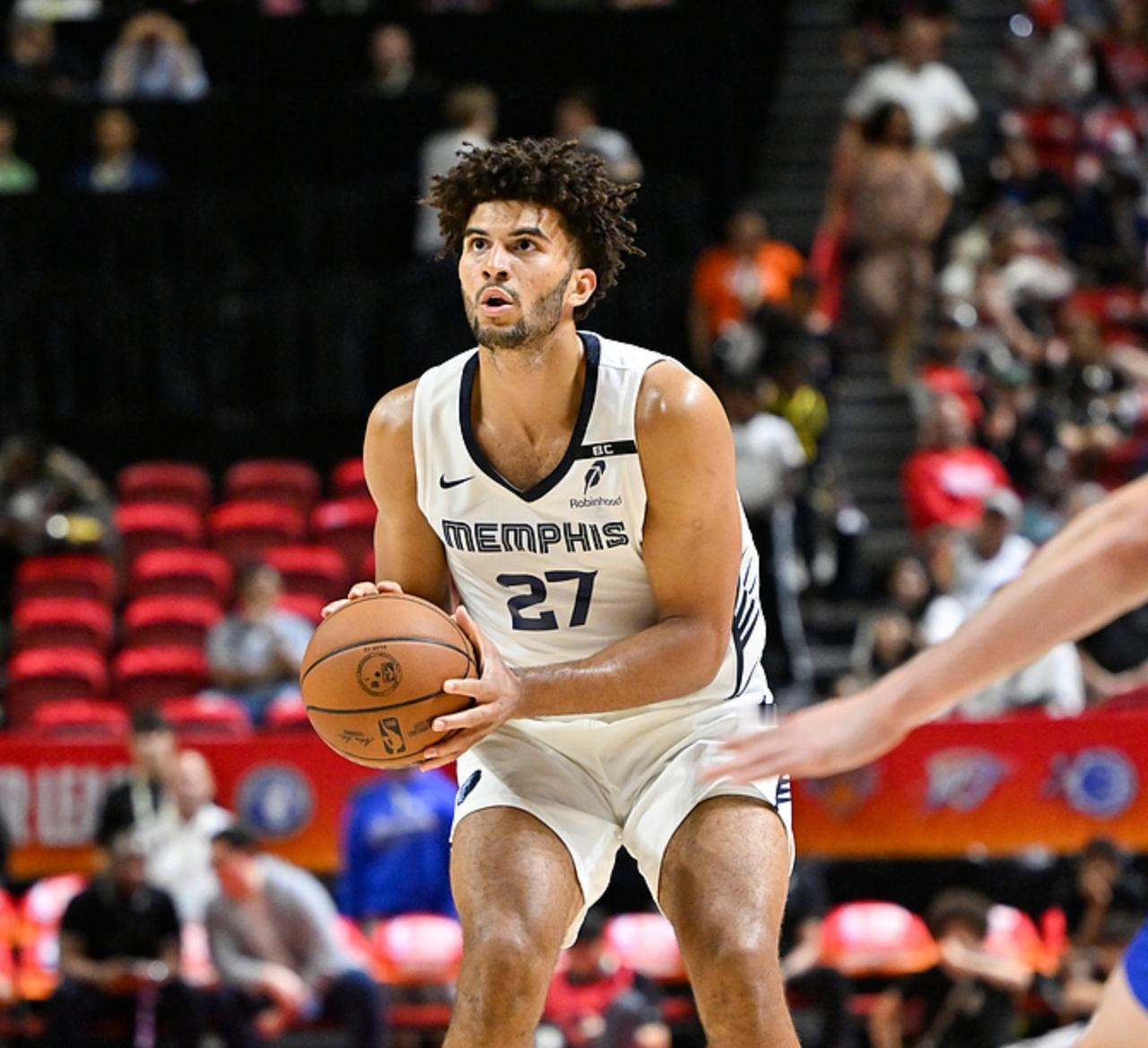北京时间2026年7月14日，NBA夏季联赛，灰熊vs独行侠，独行侠占据上风，一