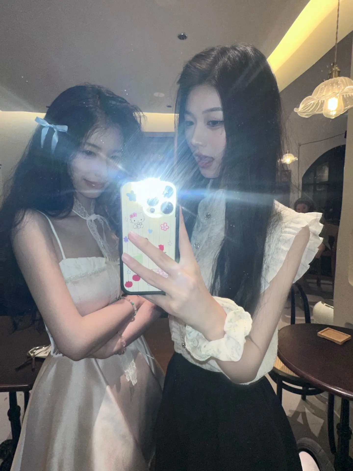 🦷🦷。对镜拍