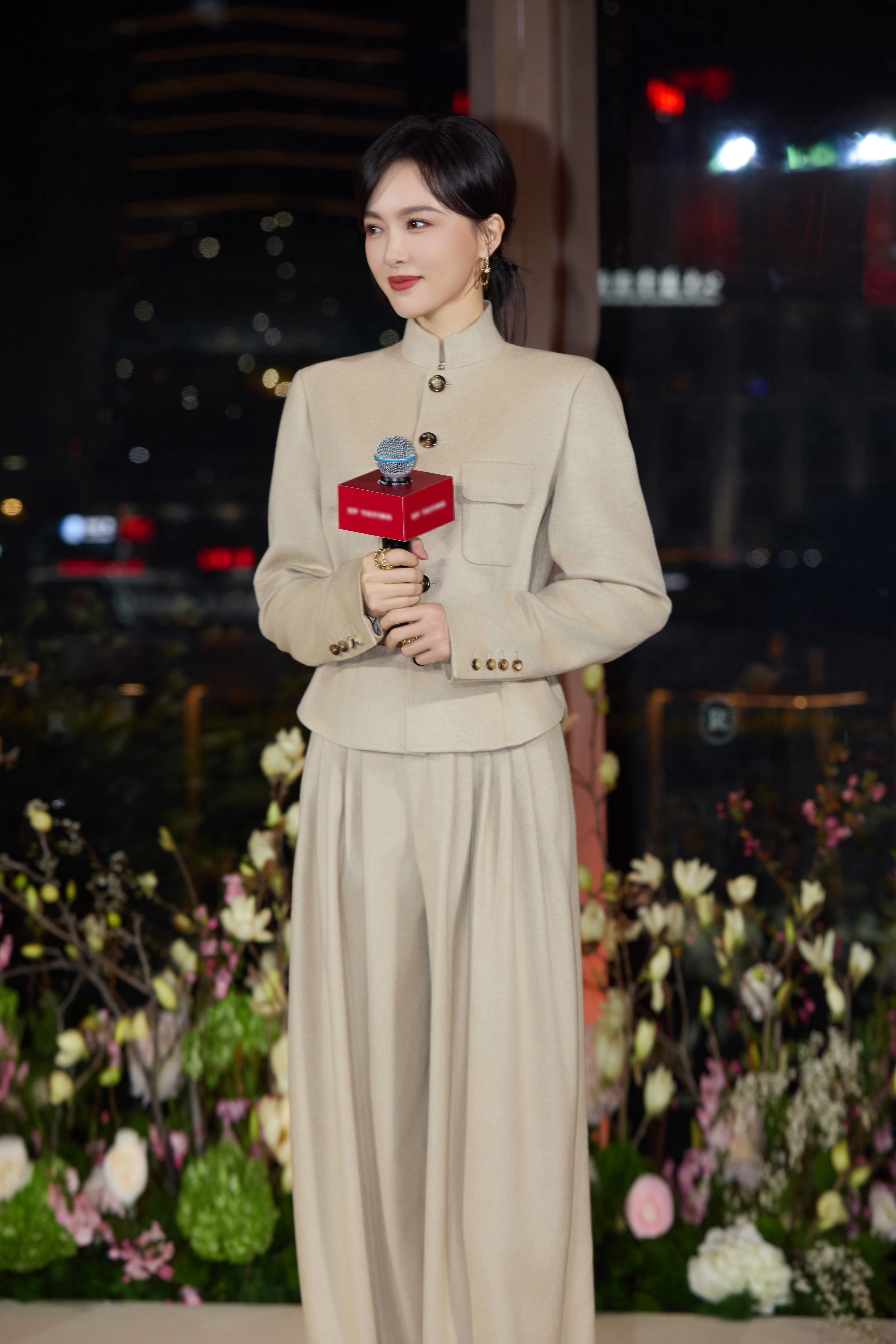 唐嫣  沉浸东方美学新境，见证品牌与知音的温暖相遇