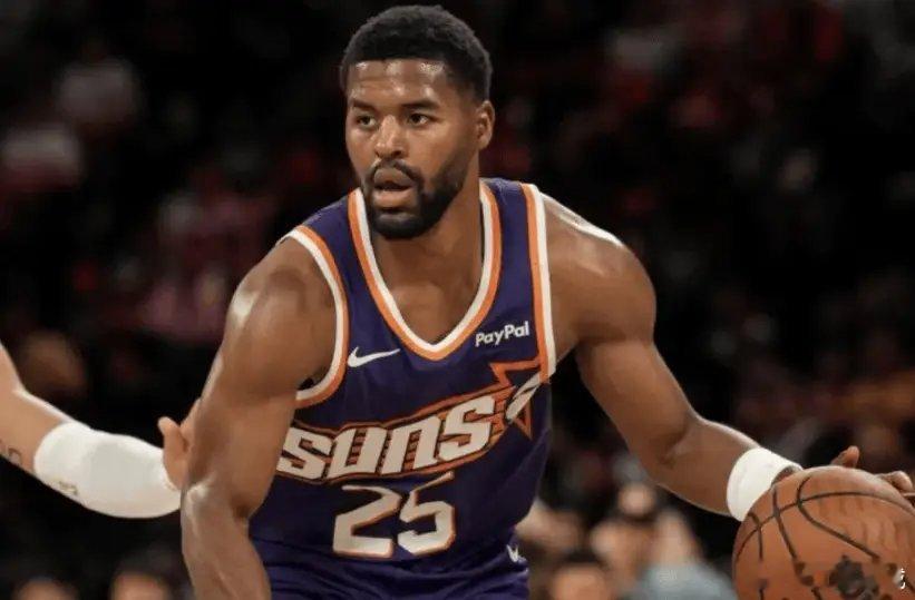 还好CBA球队没签Jared butler，这哥们在红星队体检有问题[摊手][摊