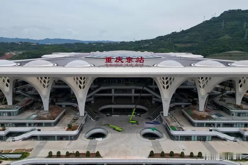 重庆东站为何能让马斯克点赞 重庆东站为啥能让马斯克点赞？重庆东站可是火出圈咯！5