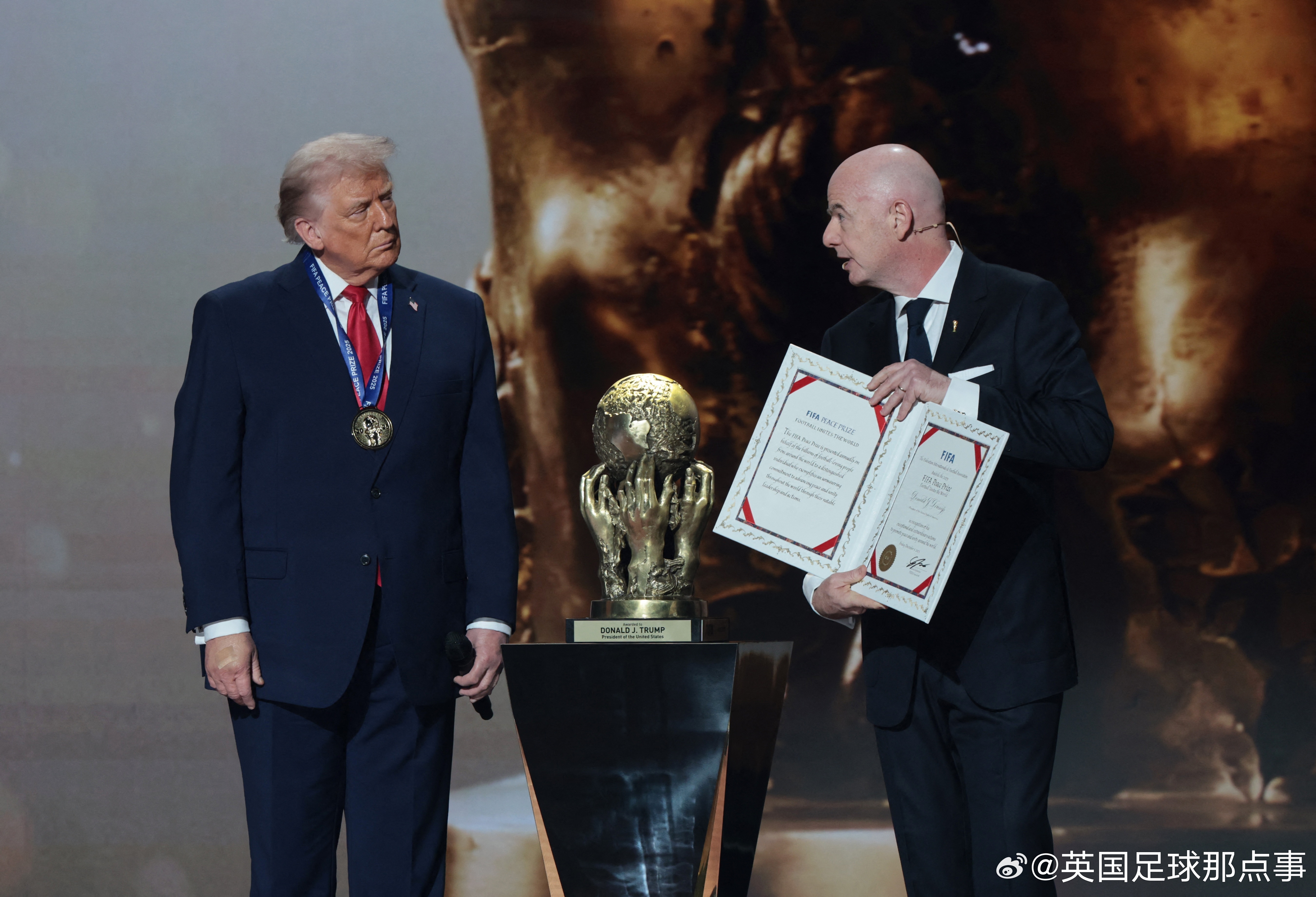 泰晤士报：美国对伊朗的军事行动也让因凡蒂诺将“国际足联和平奖”颁给特朗普的决定再