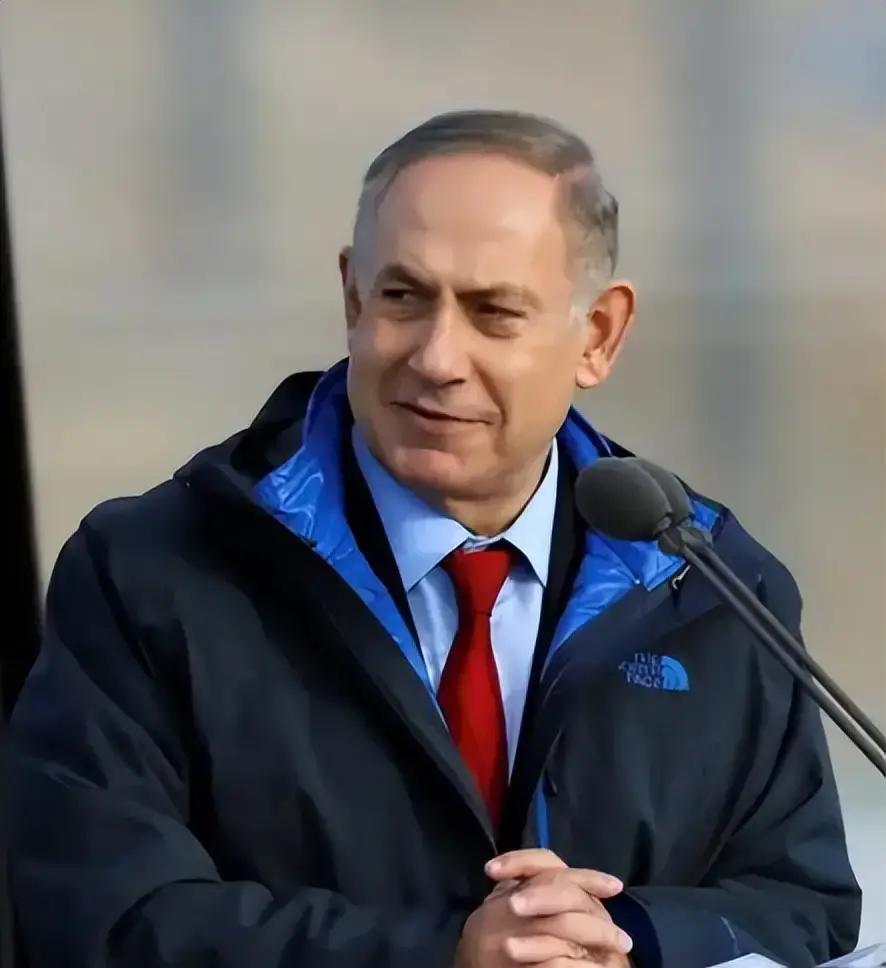 2026耶路撒冷法庭里，以色列总理79次出庭腐败案，这66%民众痛斥的辞职浪潮，