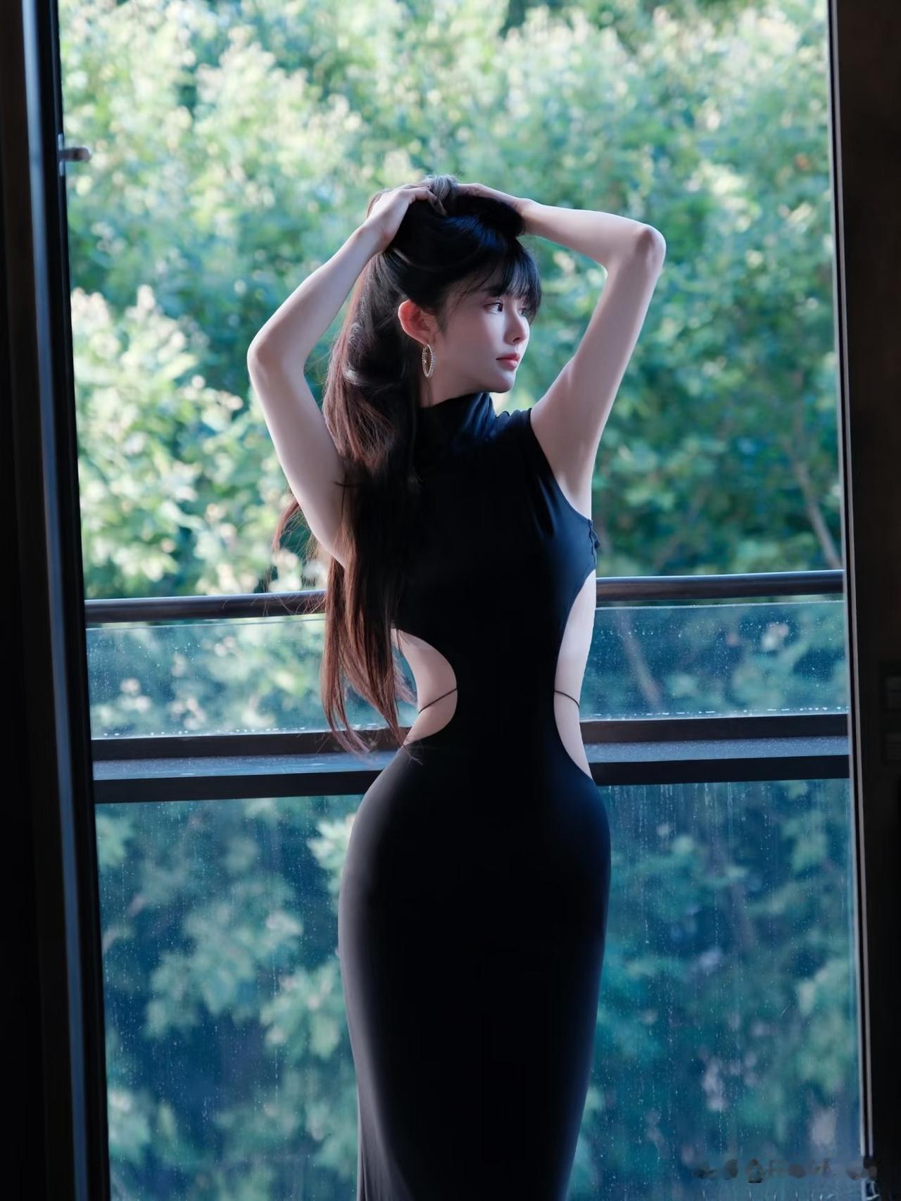 窗有青树
人有清欢
美少女美景分享