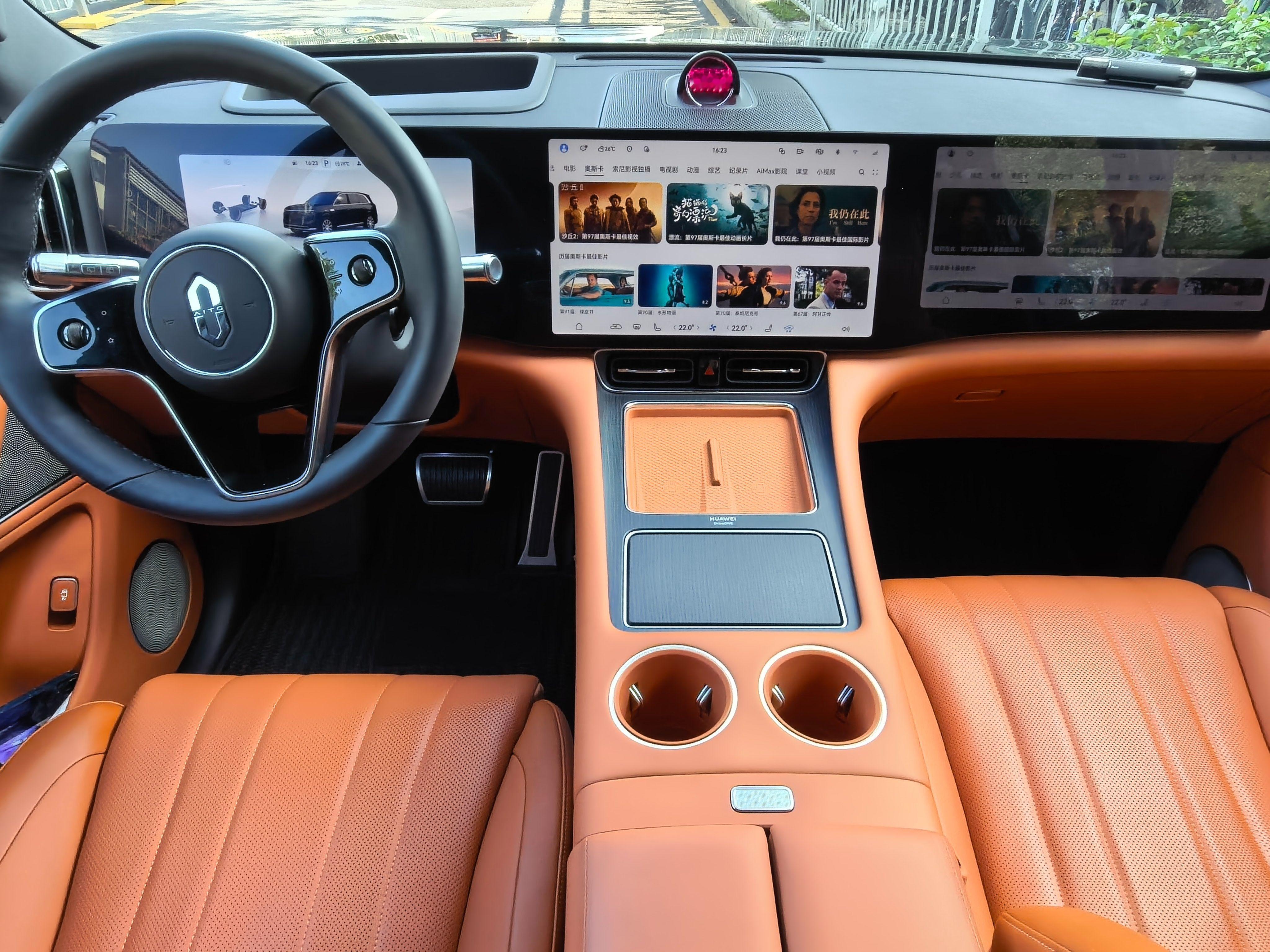 看到2026奥斯卡获奖名单本人的观影欲已经被勾起来了，但没想到现在上华为视频车机