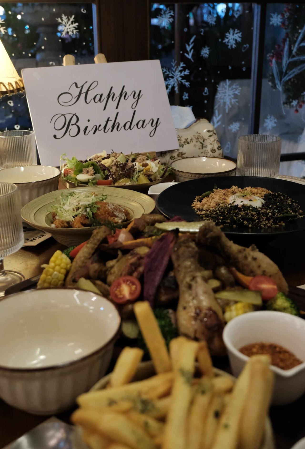 慢下来，与宁静相拥
慢下来享受自在 享受当下的美好时光 慢下来为生活充电 静下来