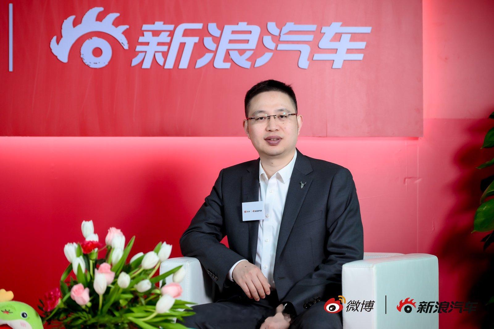 11月21日，正式开幕，在此期间，新浪汽车与车企高管展开高端对话，发表观点，预判