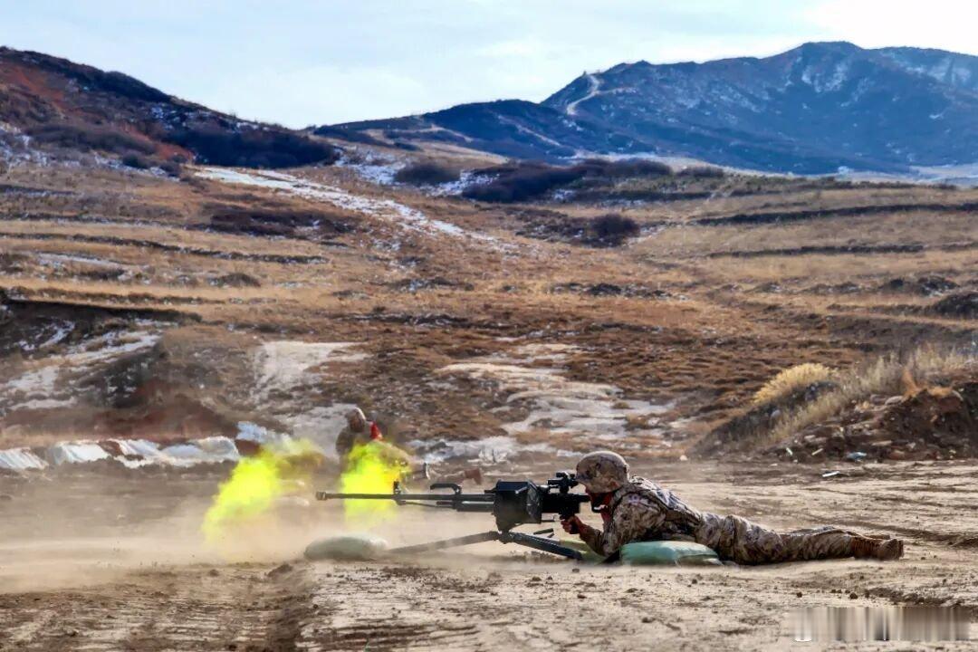 烎！烎！烎！高原大口径重机枪火力第一。陆军老大哥烽火问鼎计划中美军事力量