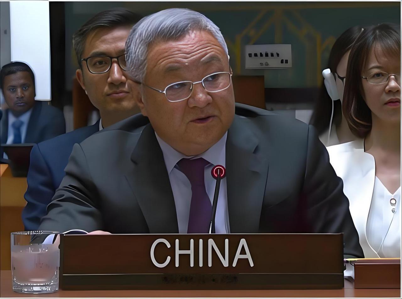 美国不退，中国绝不填坑！联合国的烂摊子，轮不到中国给恶霸擦屁股！
 
美国算哪门