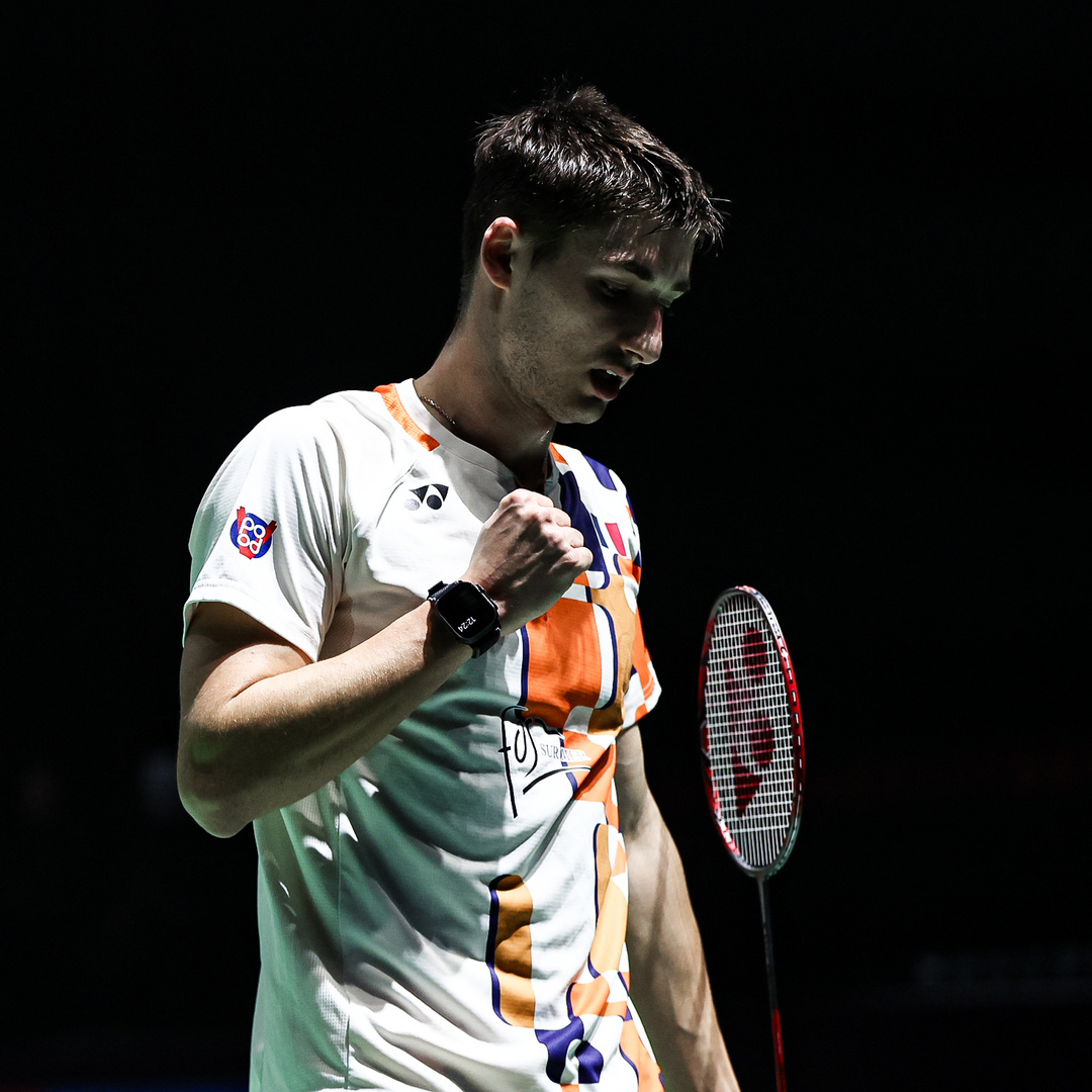 小波波夫🇫🇷 21-14、21-16 🇩🇰格姆克下轮：小波波夫🇫🇷 