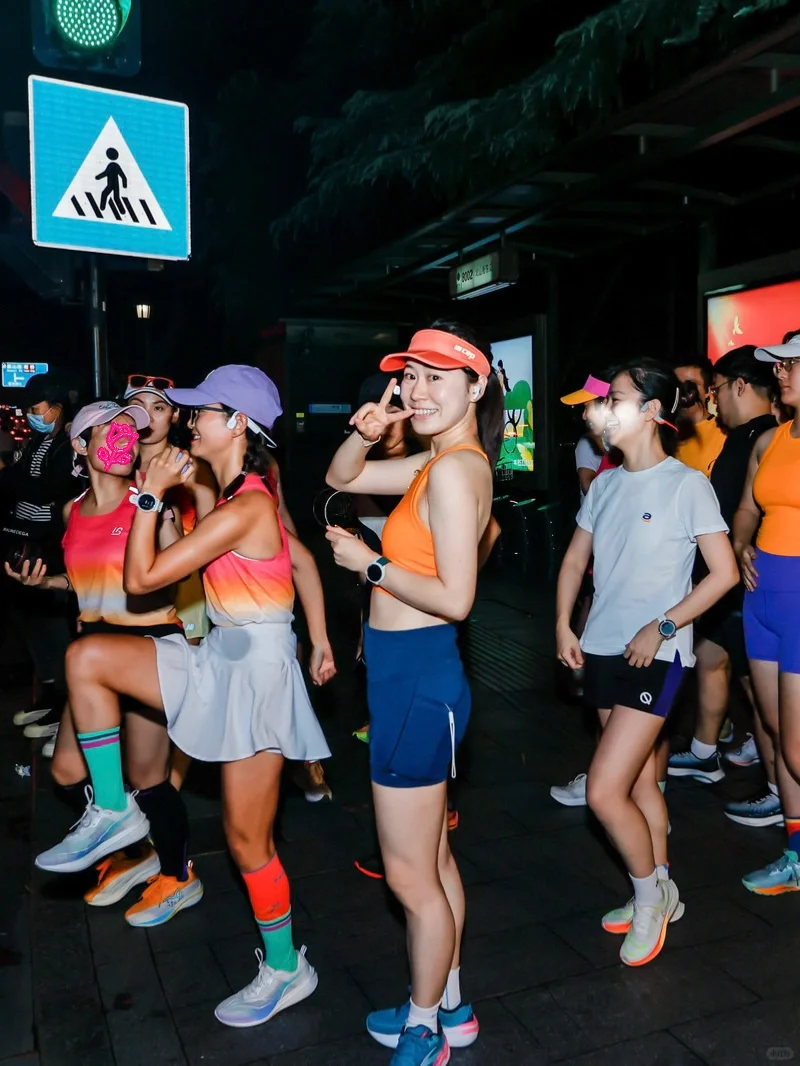 龙井18k｜今夜圆满的不止是月亮