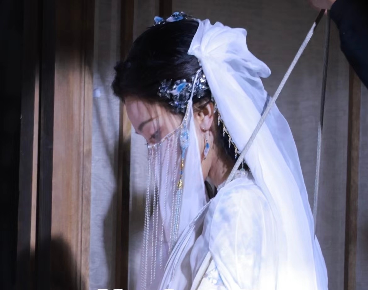 陈都灵 仙女 面纱这一套更是美得人魂牵梦绕 
