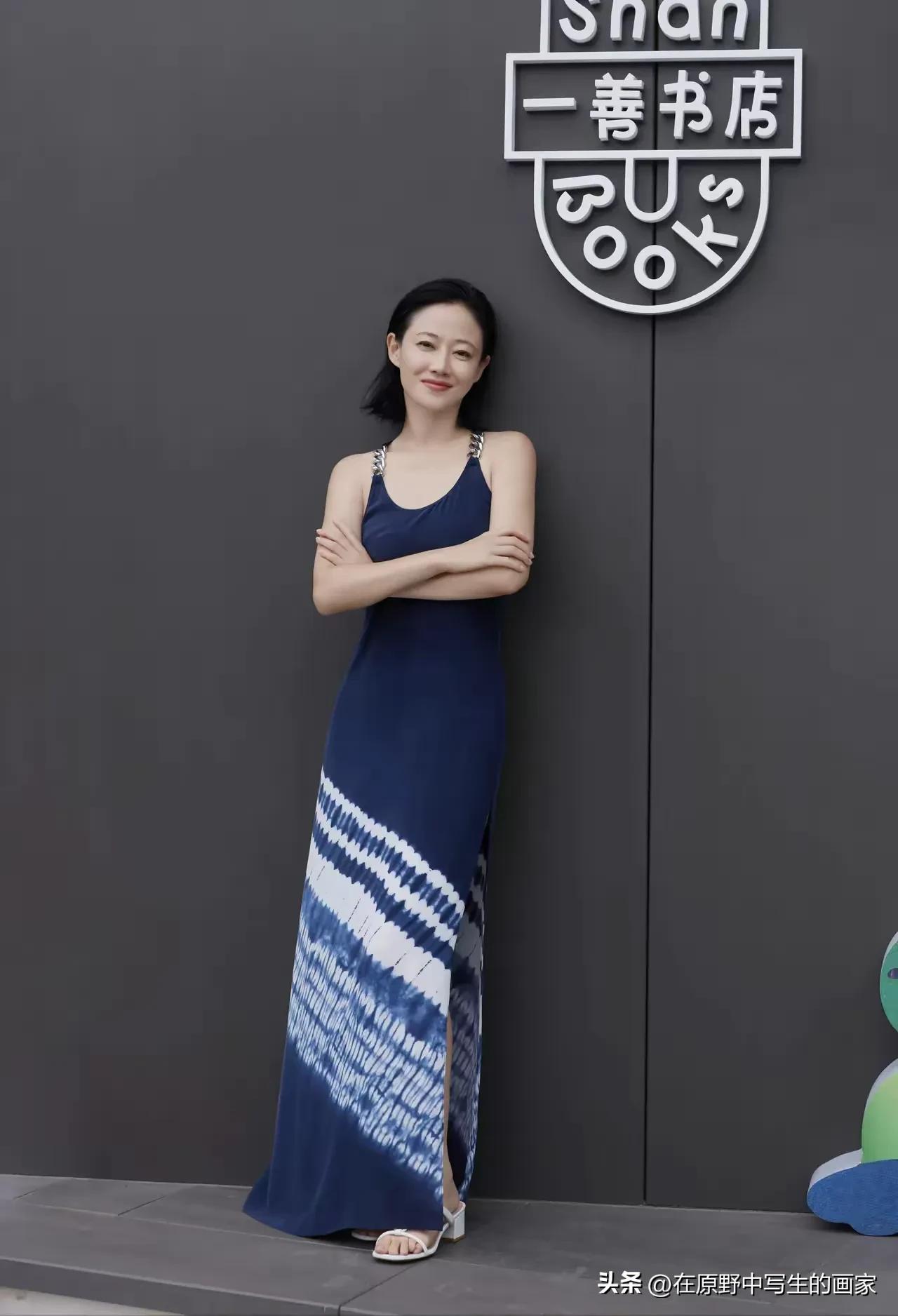 分享一下你随手拍下的照片黄总请你去包厢”
