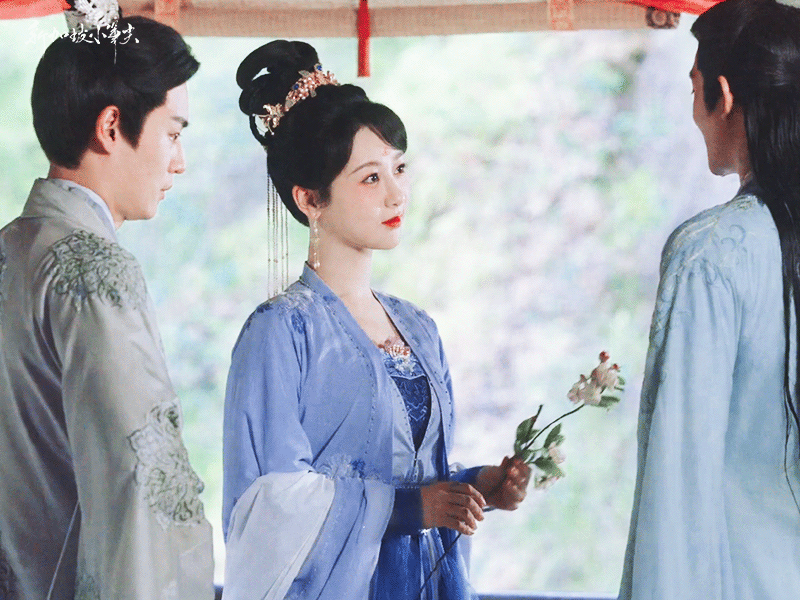 #小夭恶女眼神#杨紫小夭恶女眼神真的有一股劲，拿捏我狠狠地，我想排队上小夭的钩[