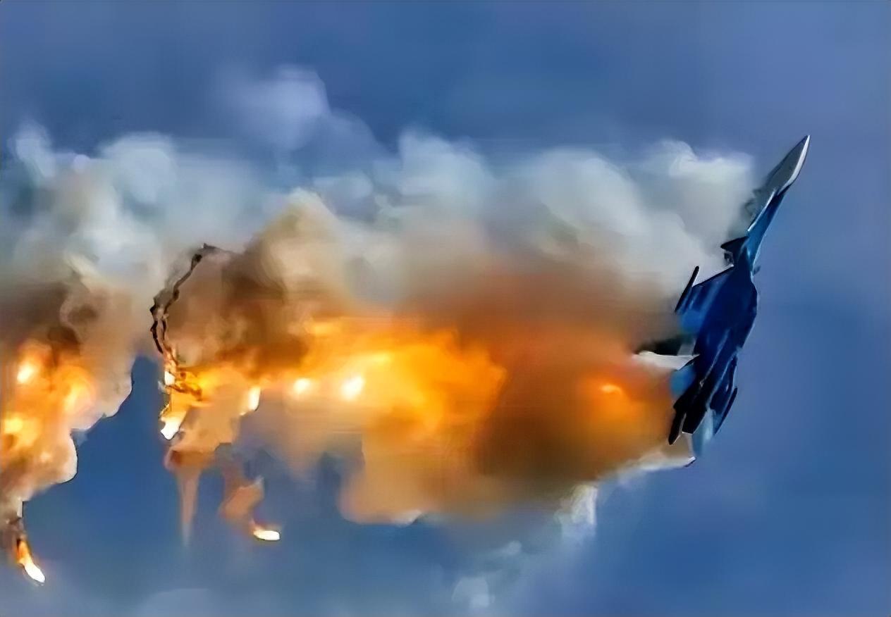 最坏情况发生，美军舰载机在沿海被击中，白宫意识到大国出手了！

​​当地时间3月