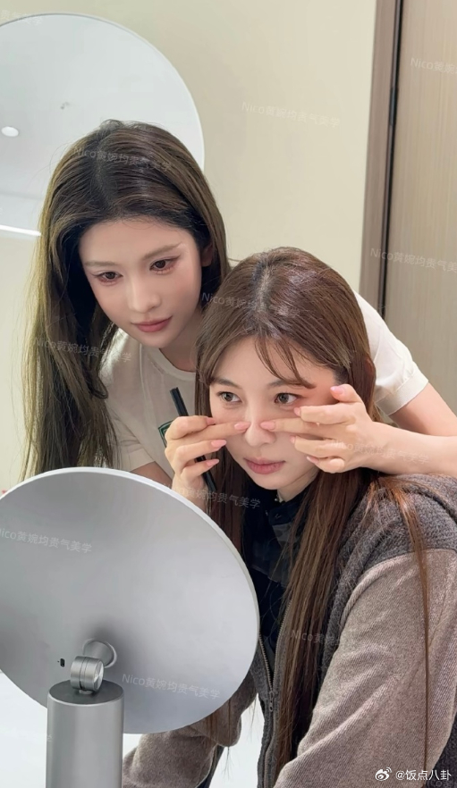 痞幼do法令纹痞幼大方承认做医美啦！只针对法令纹做了轻医美抗衰微调，直播关美颜展