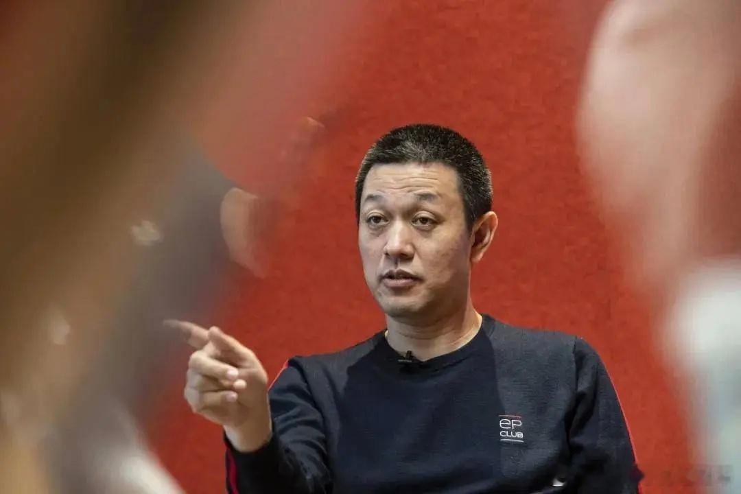 如何看待蔚来一季度财报呢？我觉得，蔚来和李斌都是理想主义者，不管是原创的设计、自