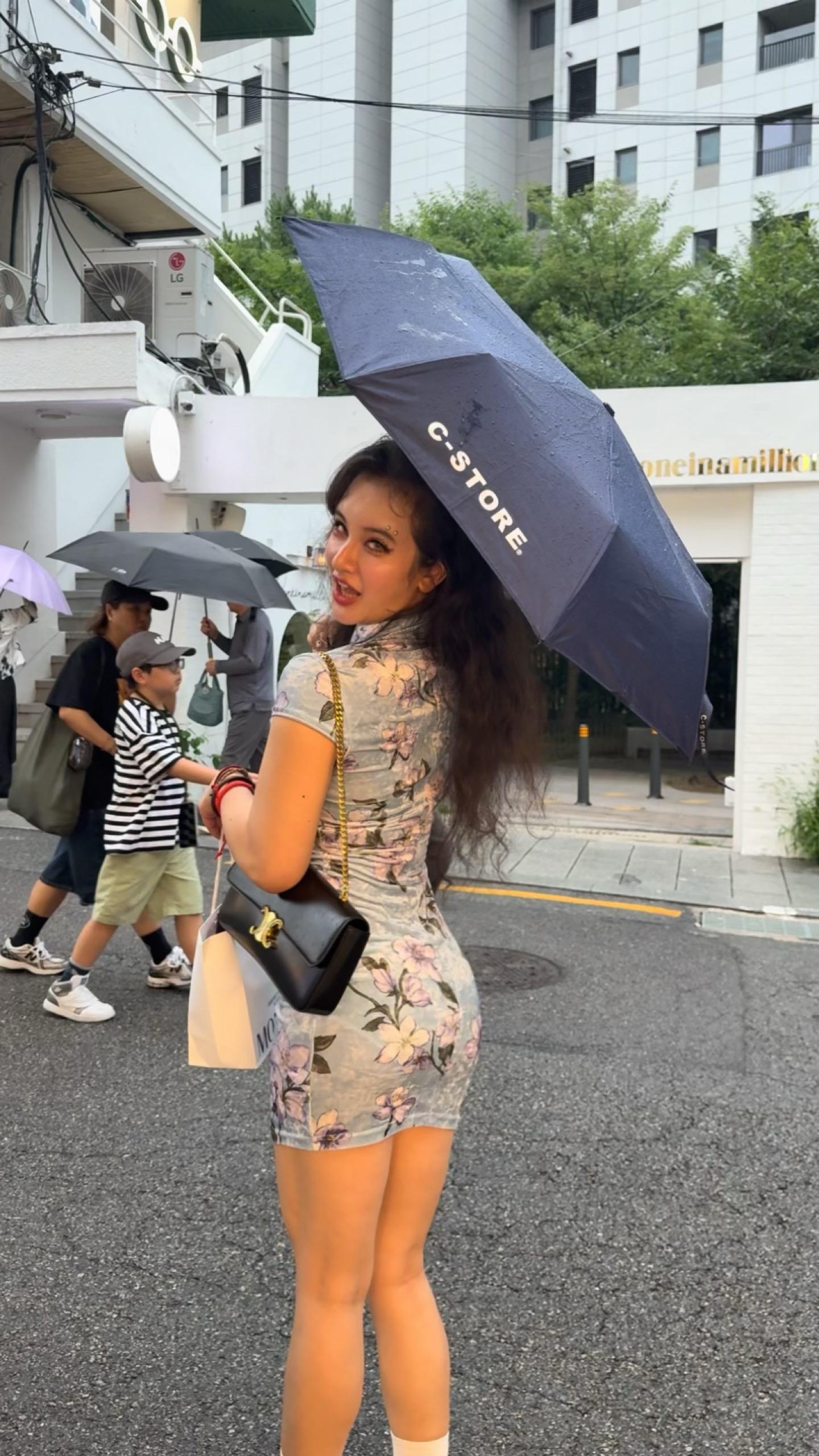 vintage美学  citygirl穿搭 Seoul 首尔梨泰院