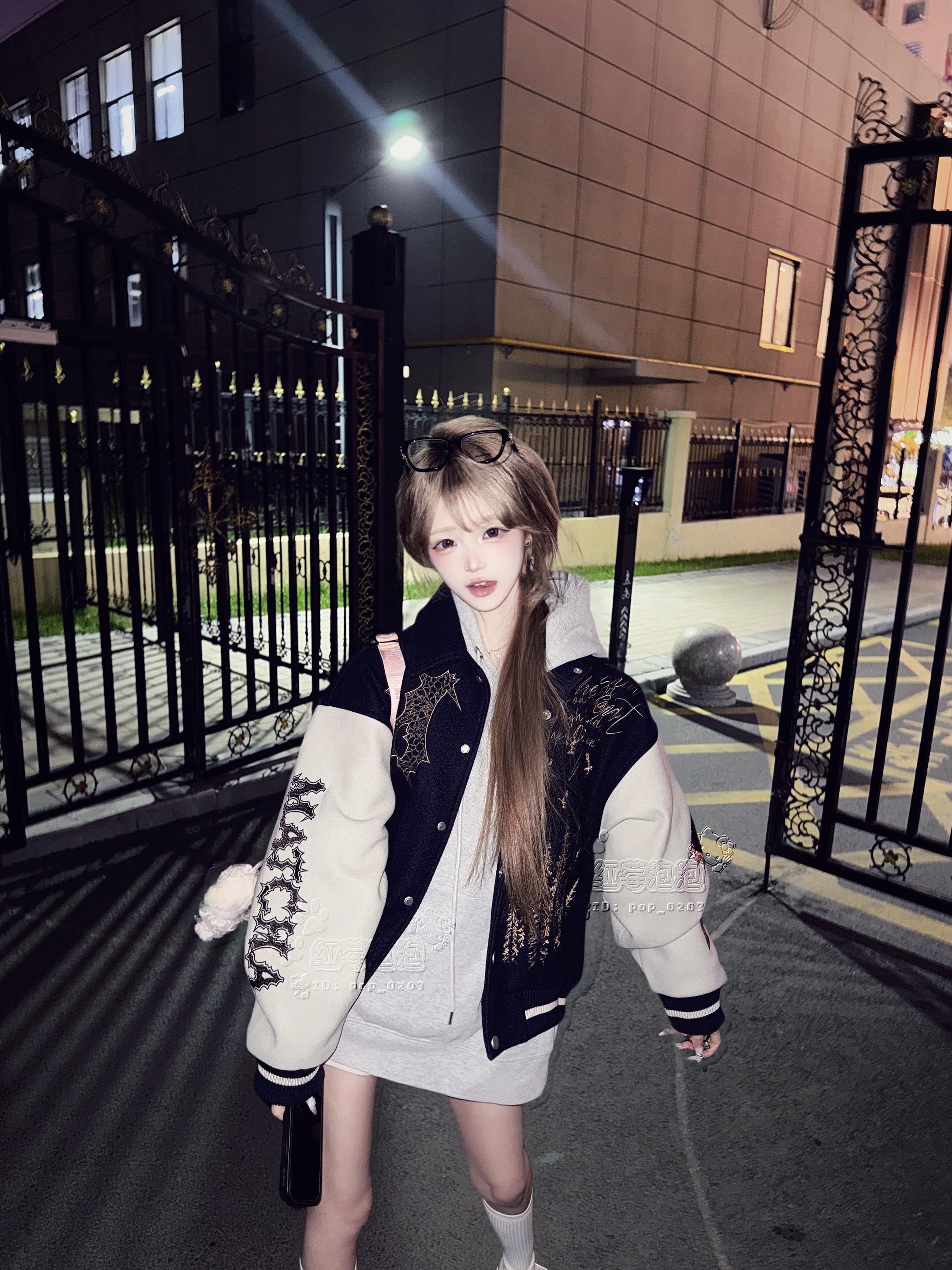 不管遇到什么烂人烂事我都要萌萌的活着。