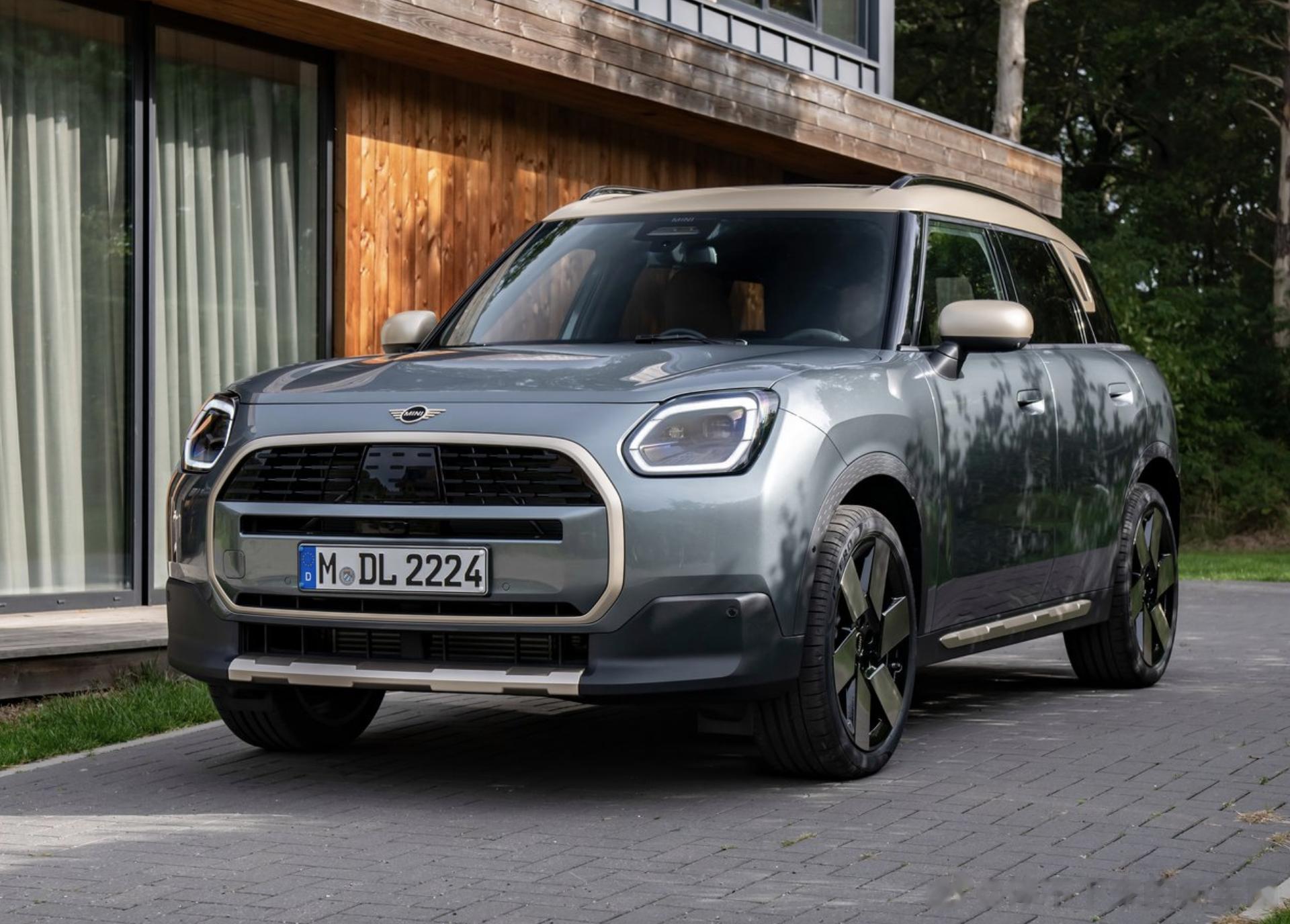 #这是你要的潮车吗# 全新MINI COUNTRYMAN C，全新COUNTRY