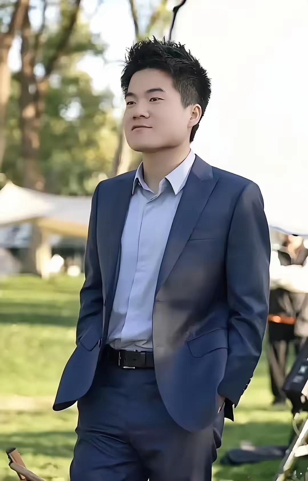 董宇辉：孩子学习不想写作业，早点告诉孩子先做作业好处！       第一个好处：
