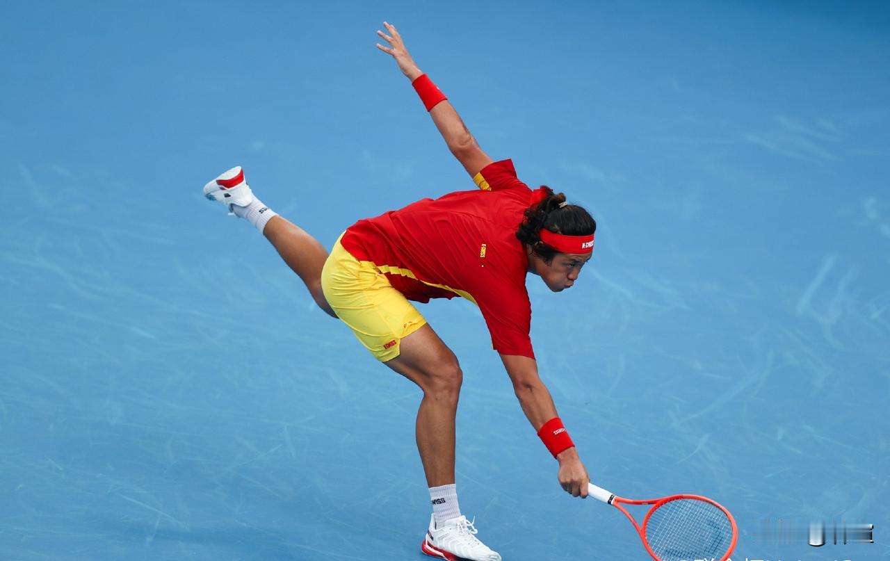 张之臻，逆转获胜！
联合杯中国队与比利时队的比赛需要用混双来一决胜负了！虽然率先