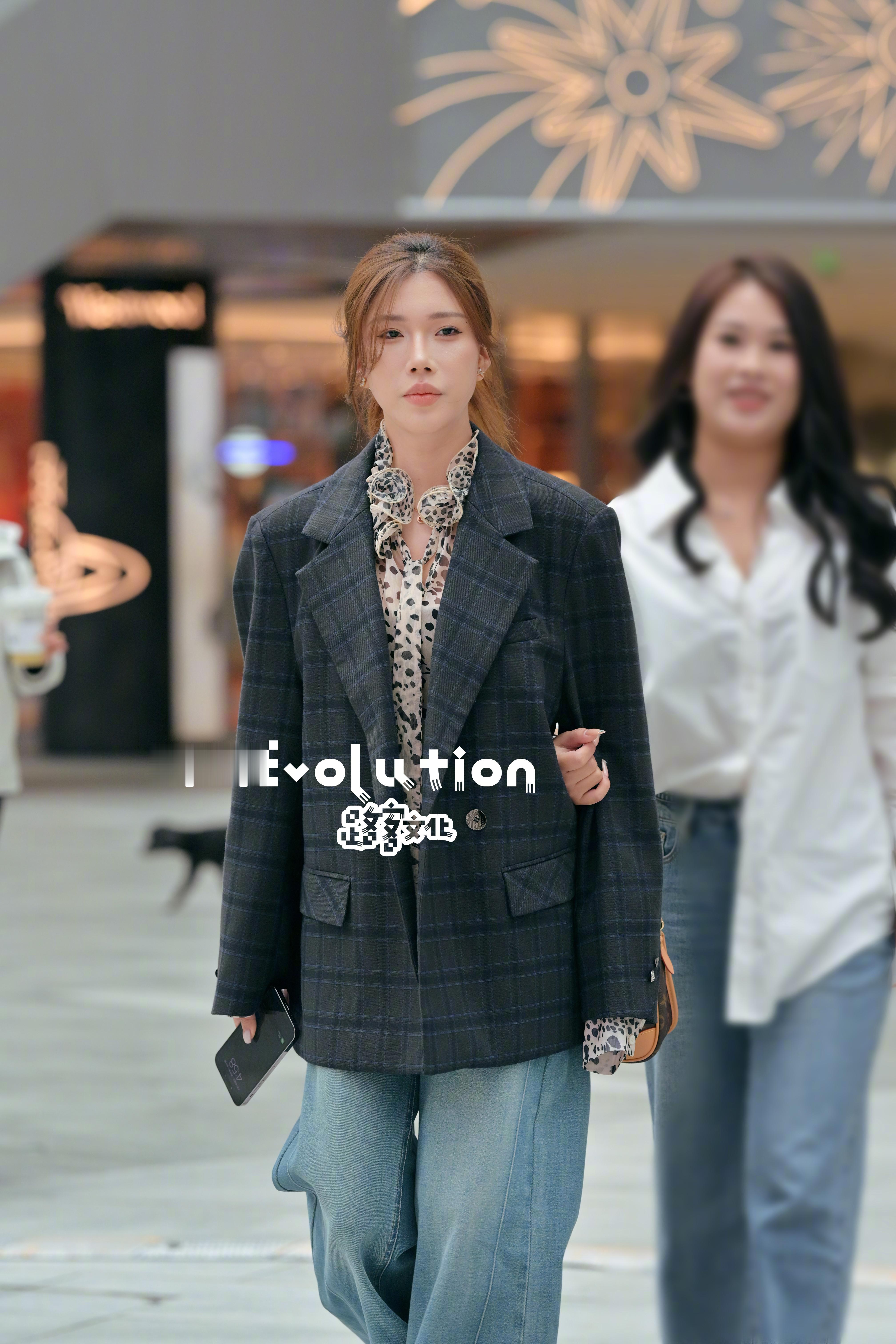 好酷哦！复古的感觉 