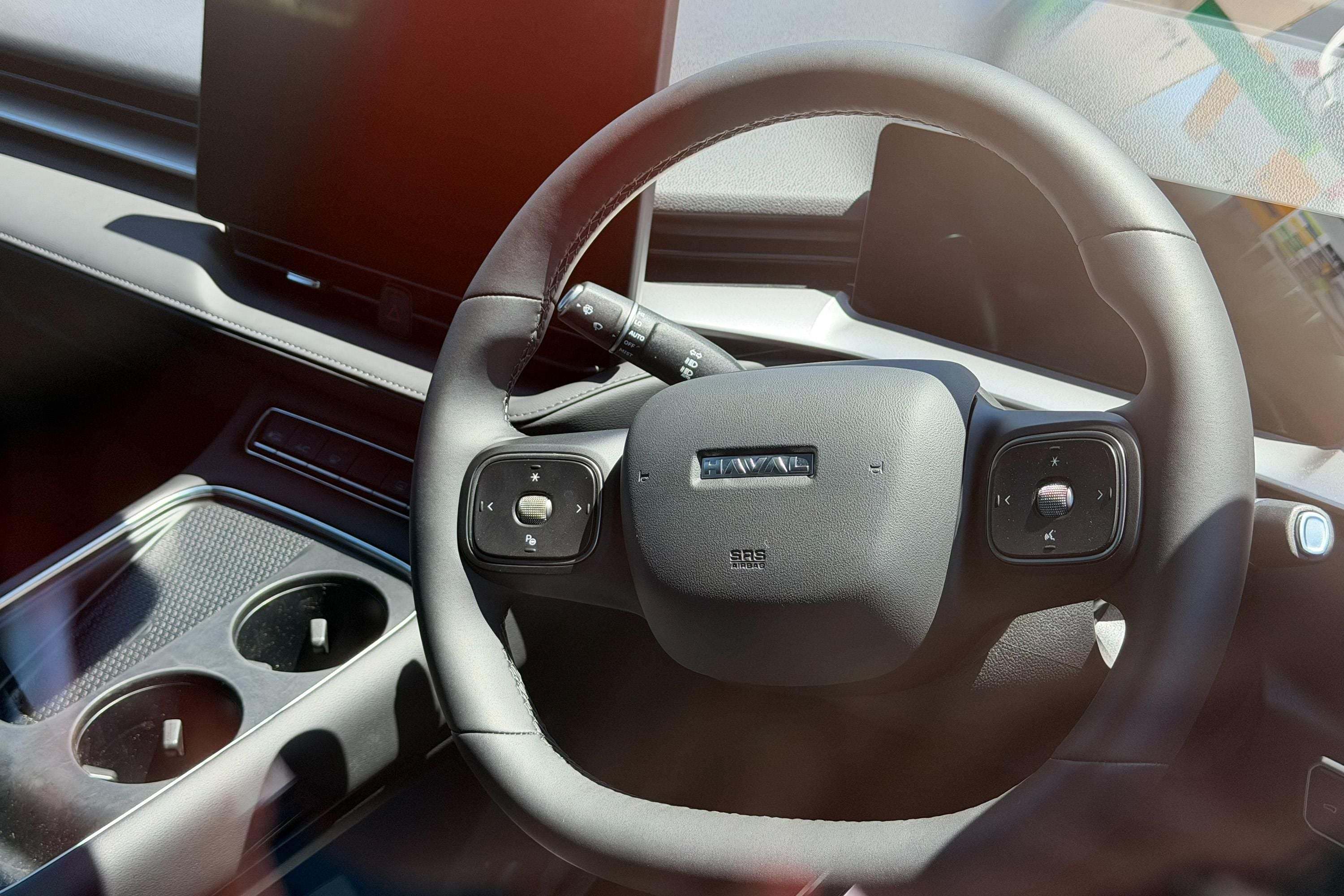 更新版本的哈弗H6GT PHEV版本海外开始逐步亮相，除了与普通版本相同的内饰设