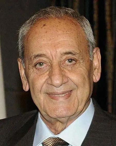 黎巴嫩议长贝里4月21日表示，以色列军队应该无条件撤出被以色列占领黎巴嫩南部地区