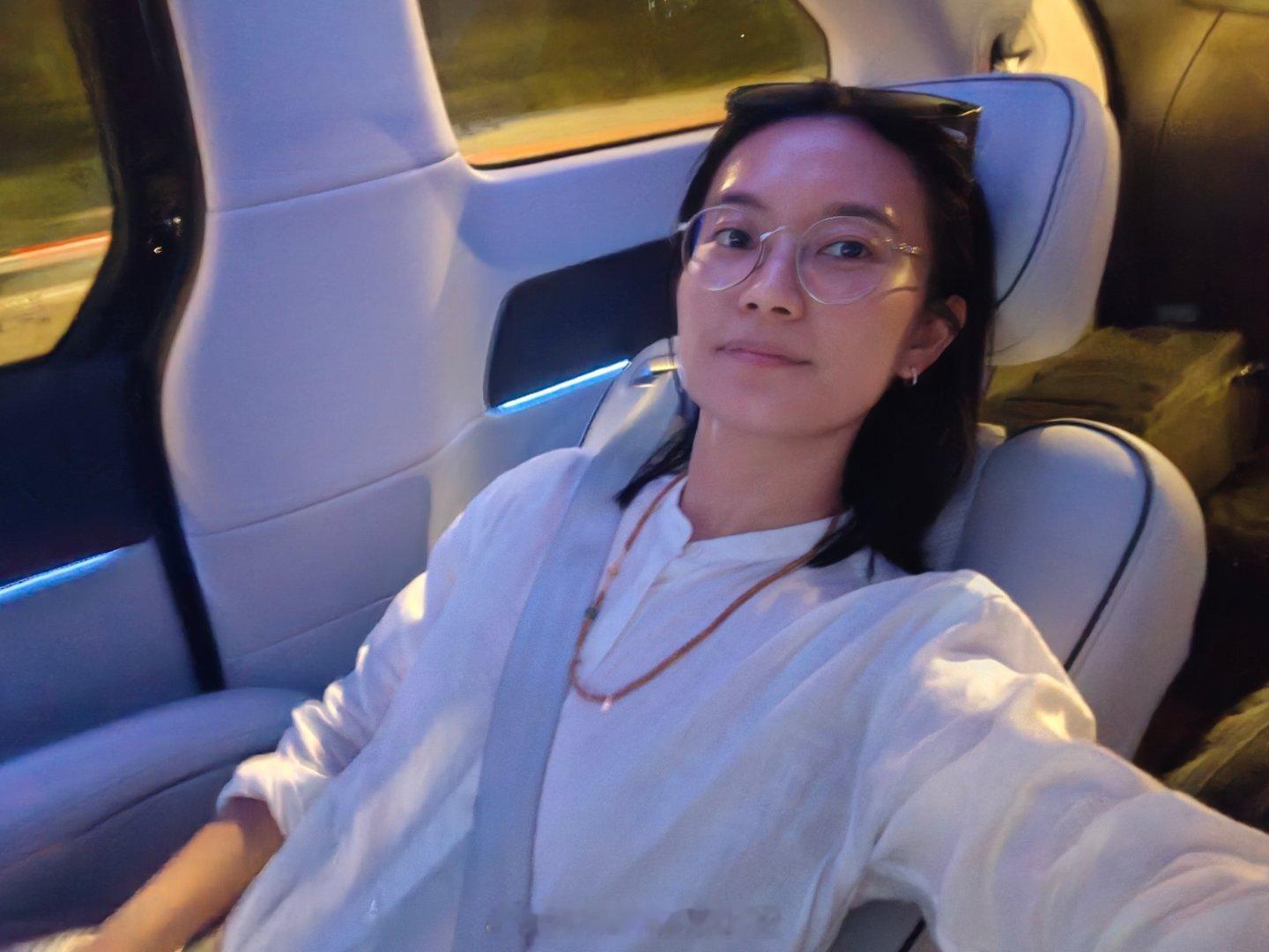 谁懂这坐了一天十几个小时的G6后突然换到X9零重力座椅且开按摩的幸福感啊有钱还是