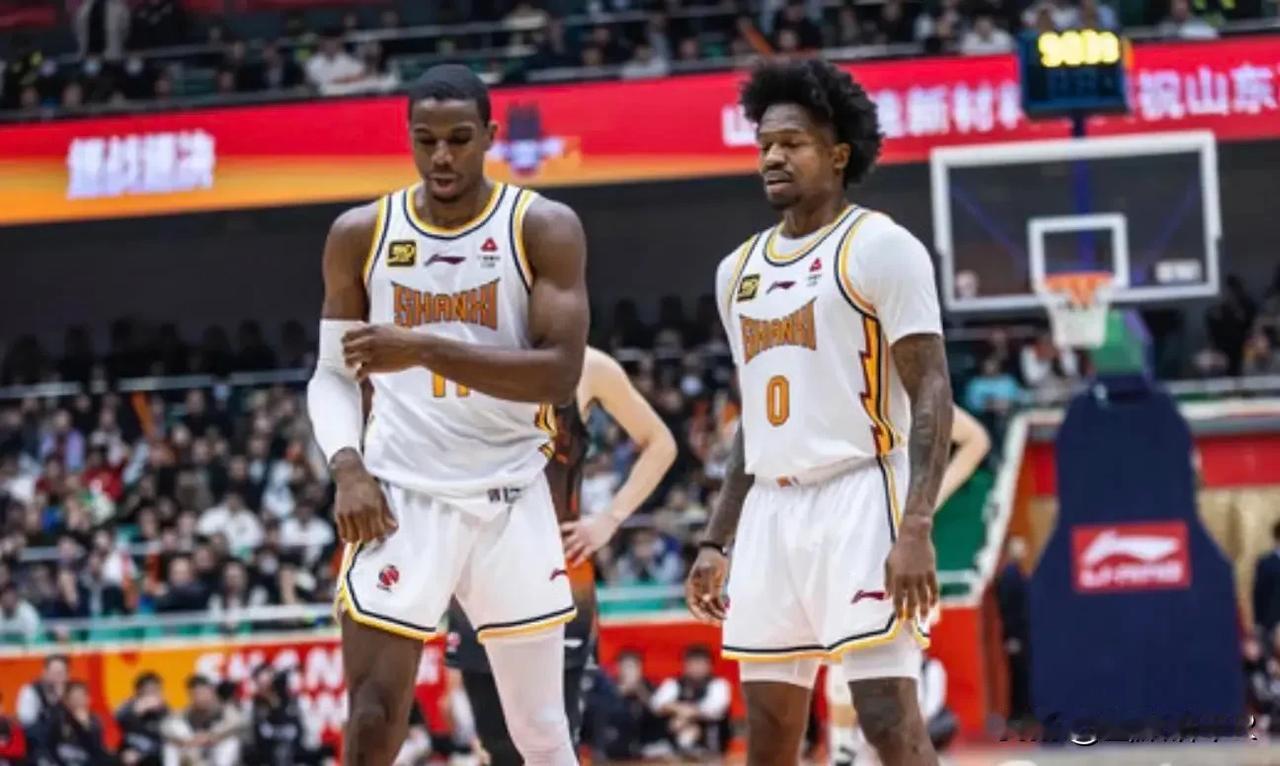 04月22日，CBA季后赛8进4的“京城德比”G4之战落下帷幕，北京男篮于客场以