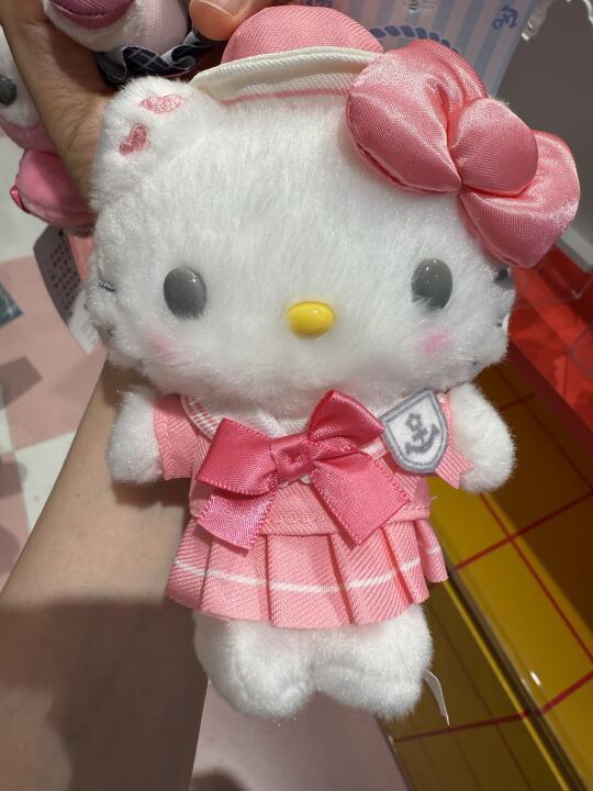 看花眼了 帮我看看这两个脸怎么样呀