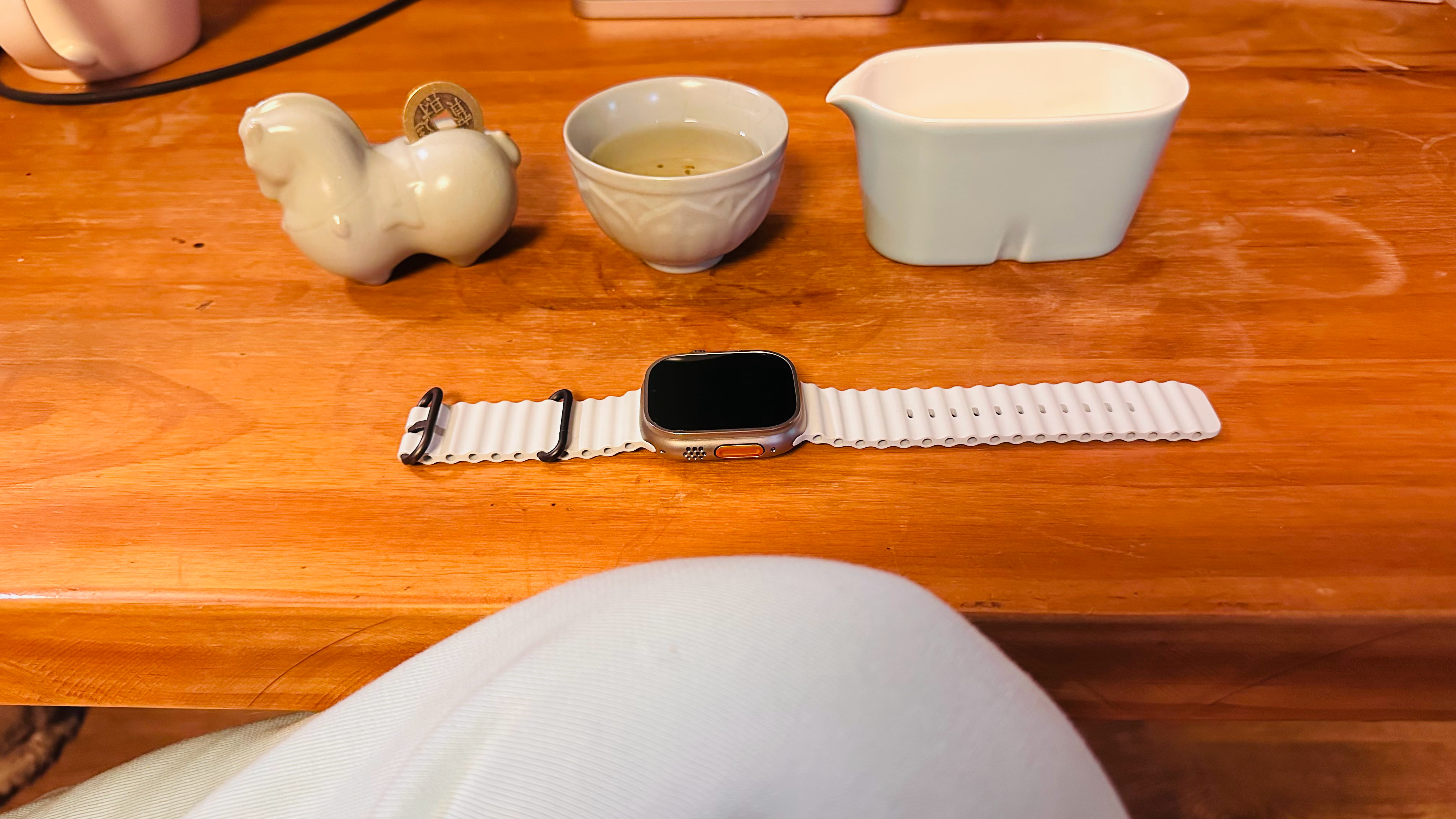 1.  感谢我哥 ，这顶级茉莉花我没忍住来了一包。香味炸裂。2.  感谢， 天青