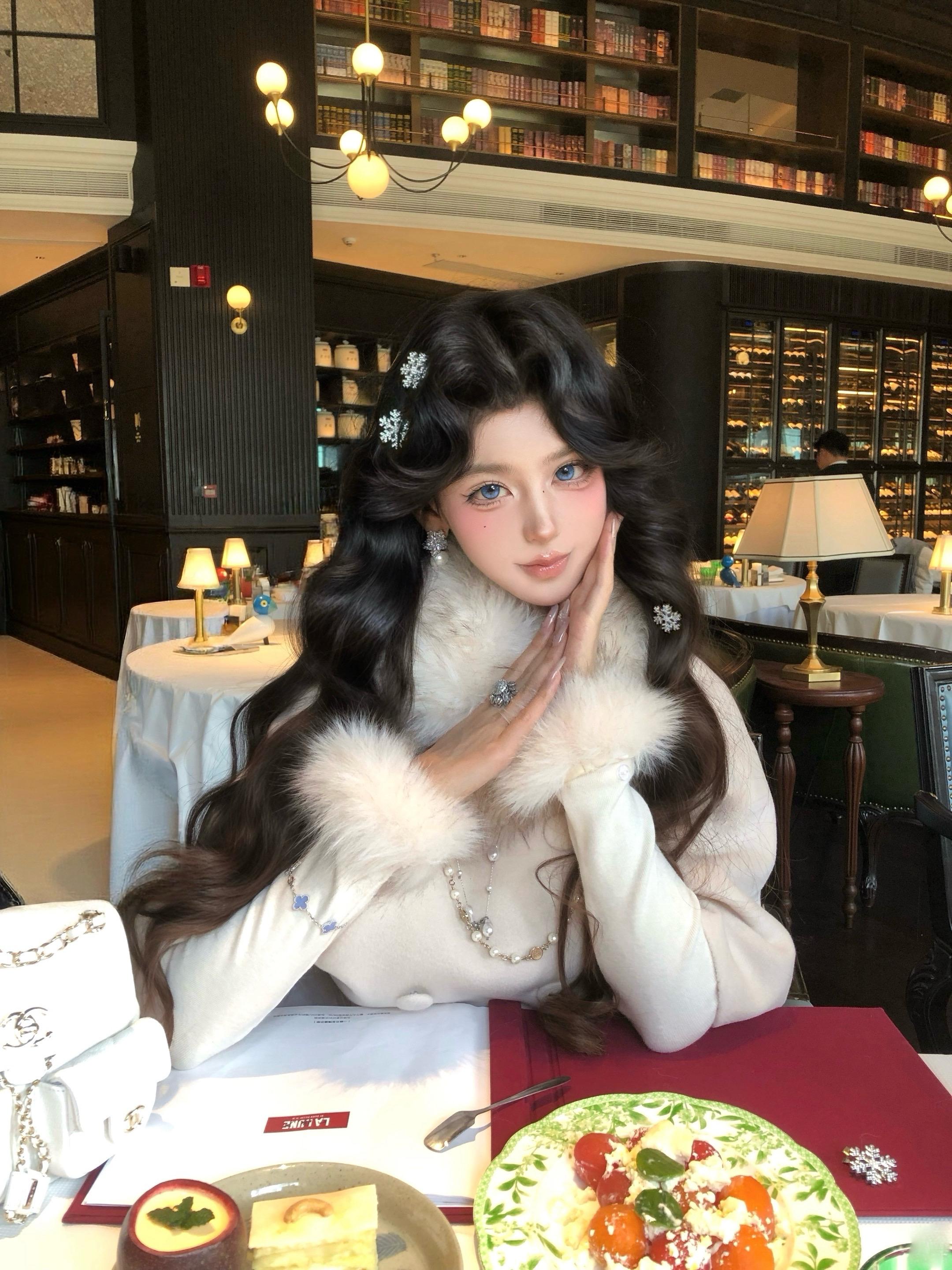 被你牵着的手 是不可能的画面。❄️