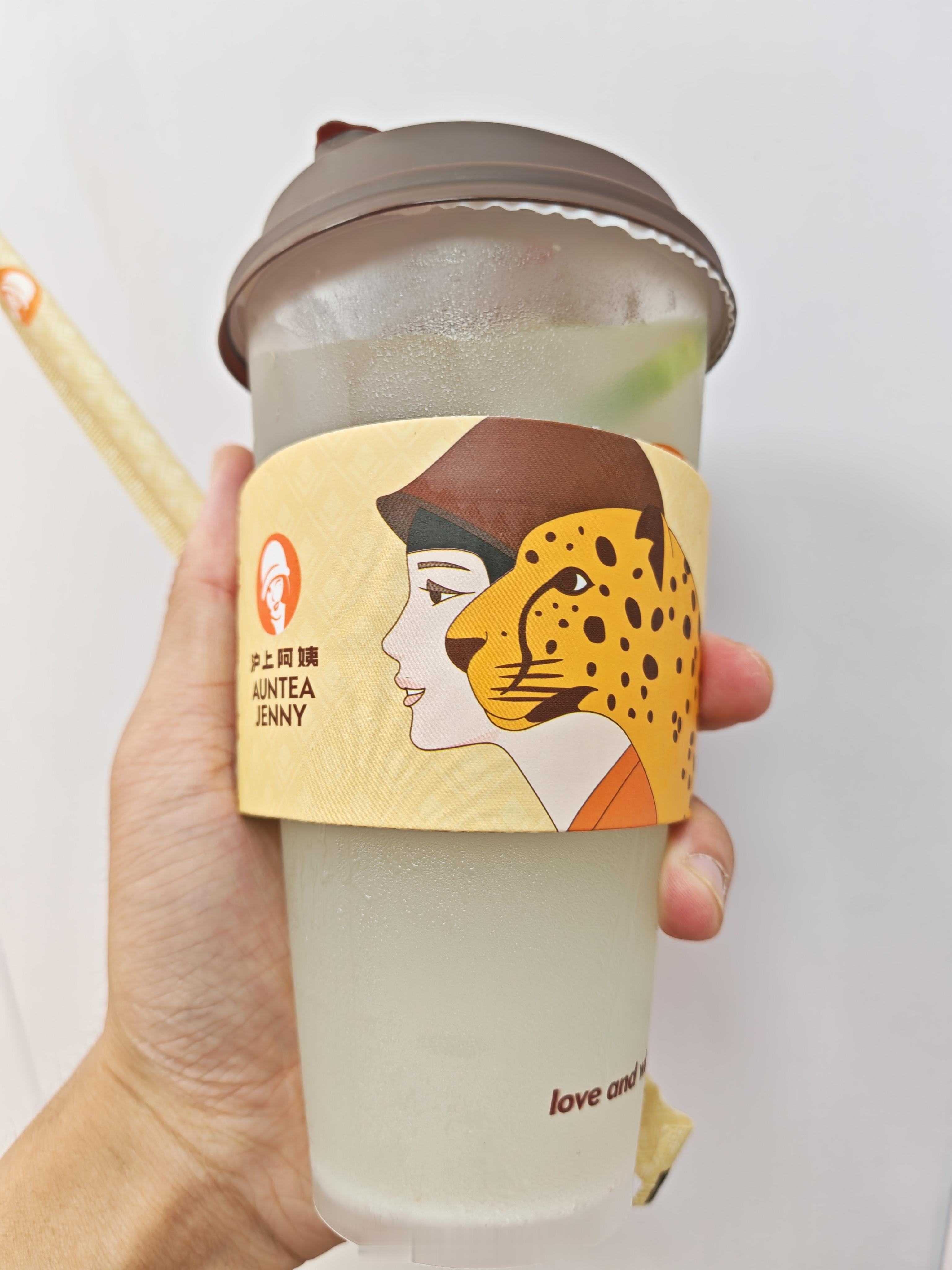 别人新开的上高沪上阿姨试营业高低是过去买了一杯[666][666] ​​​