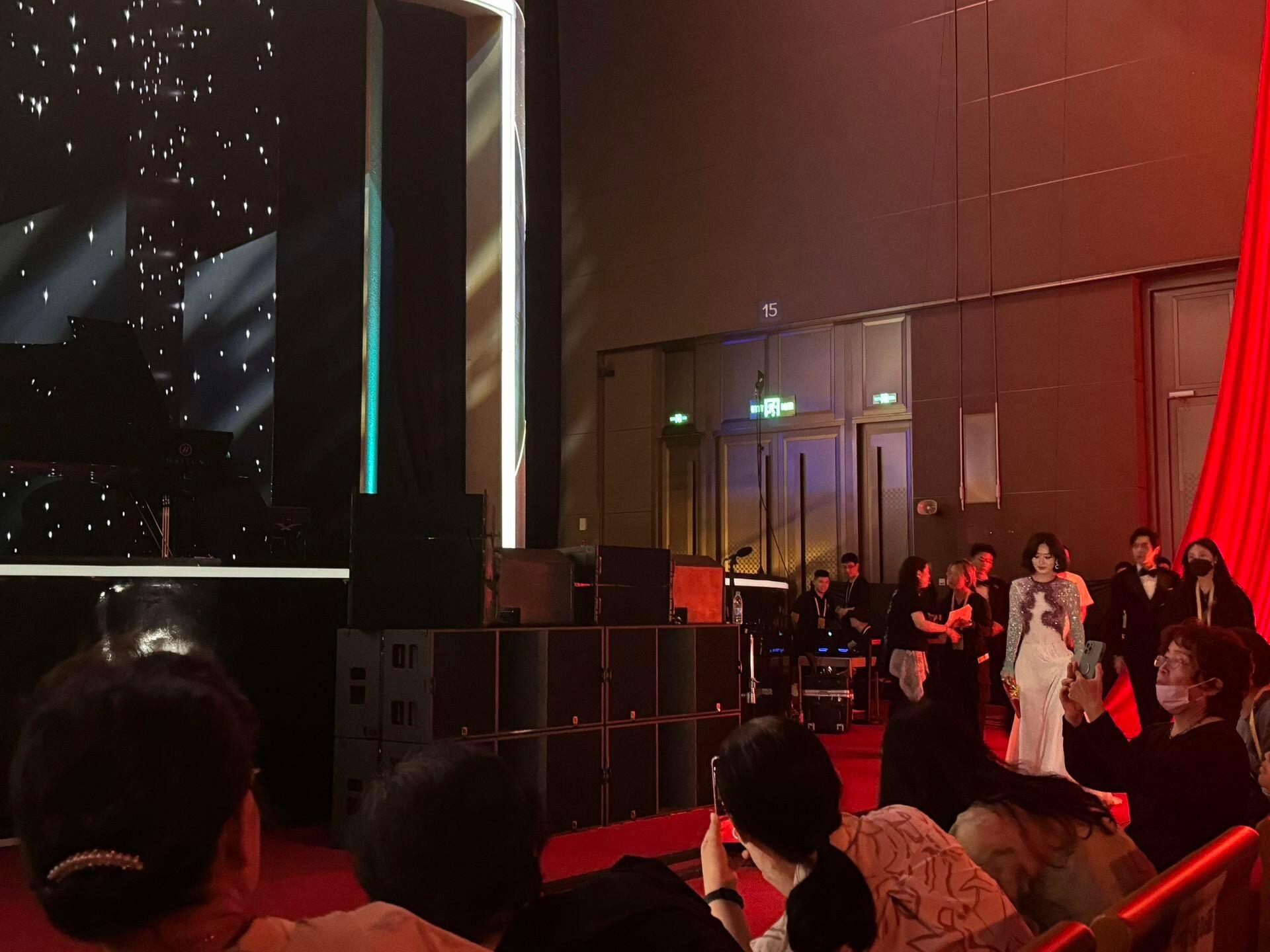 我们飞天视后赵丽颖可真美啊！