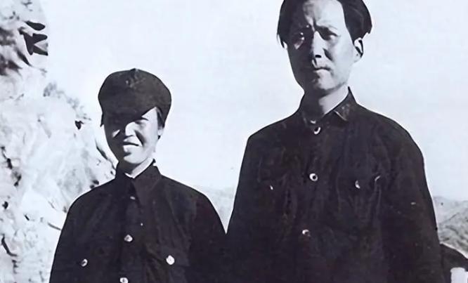 1984年贺子珍病逝，李敏审查追悼会名单时，说：怎么能没我姐姐？1984年，贺子